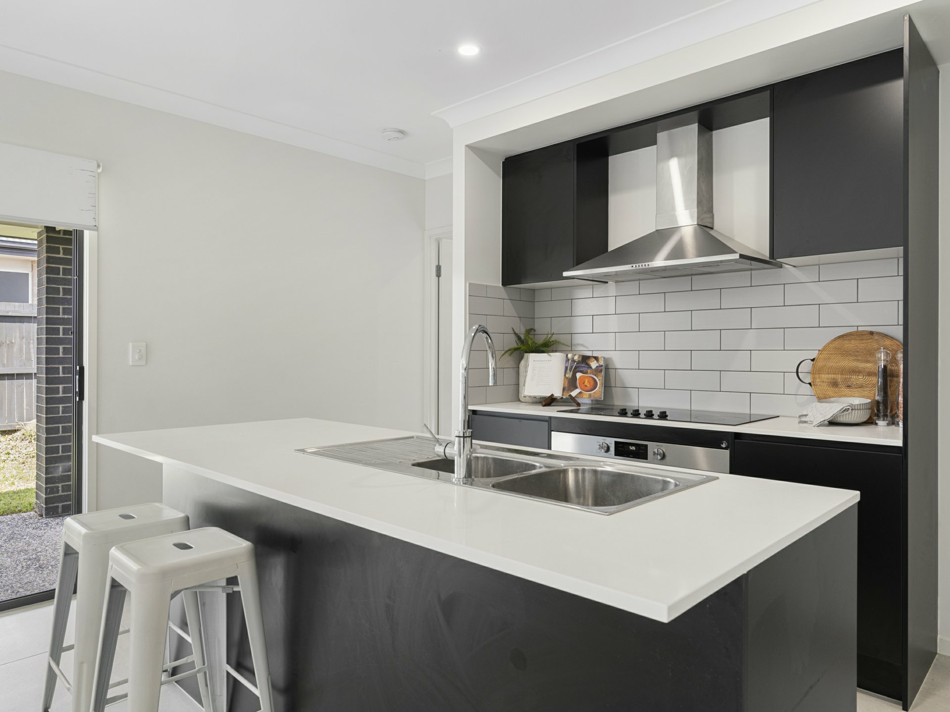 29 Birchwood Street — photo 2 of 25