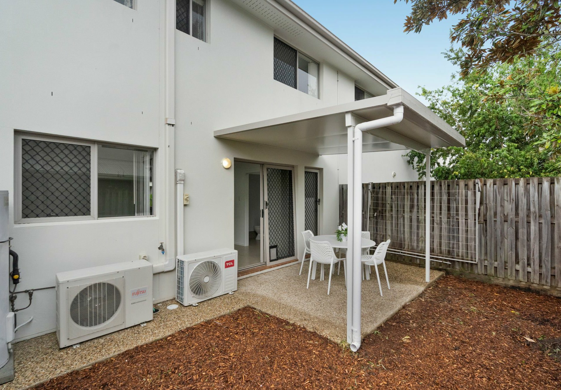51/9 Eduard Place — photo 14 of 17