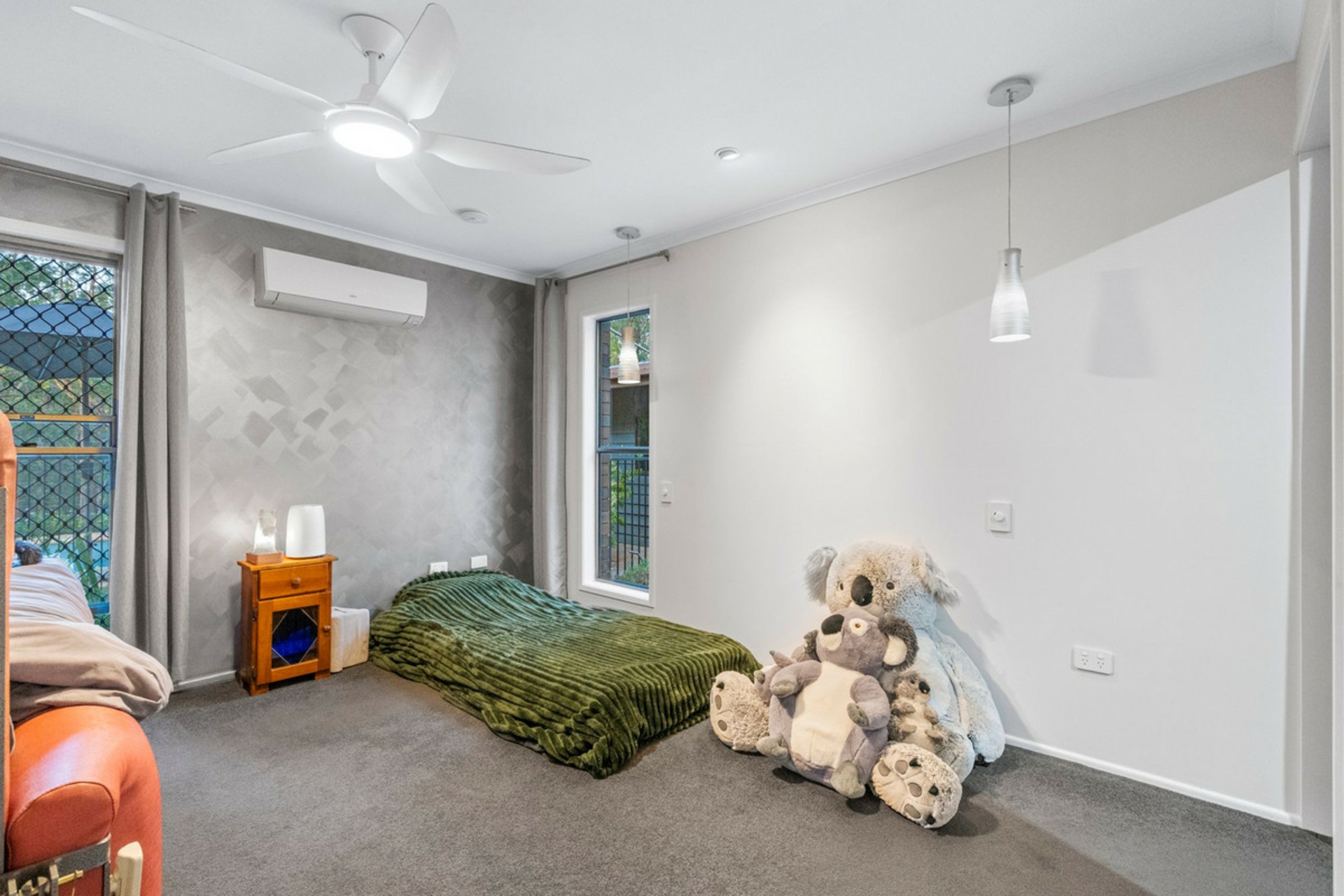 10 Thomas Court — photo 14 of 27