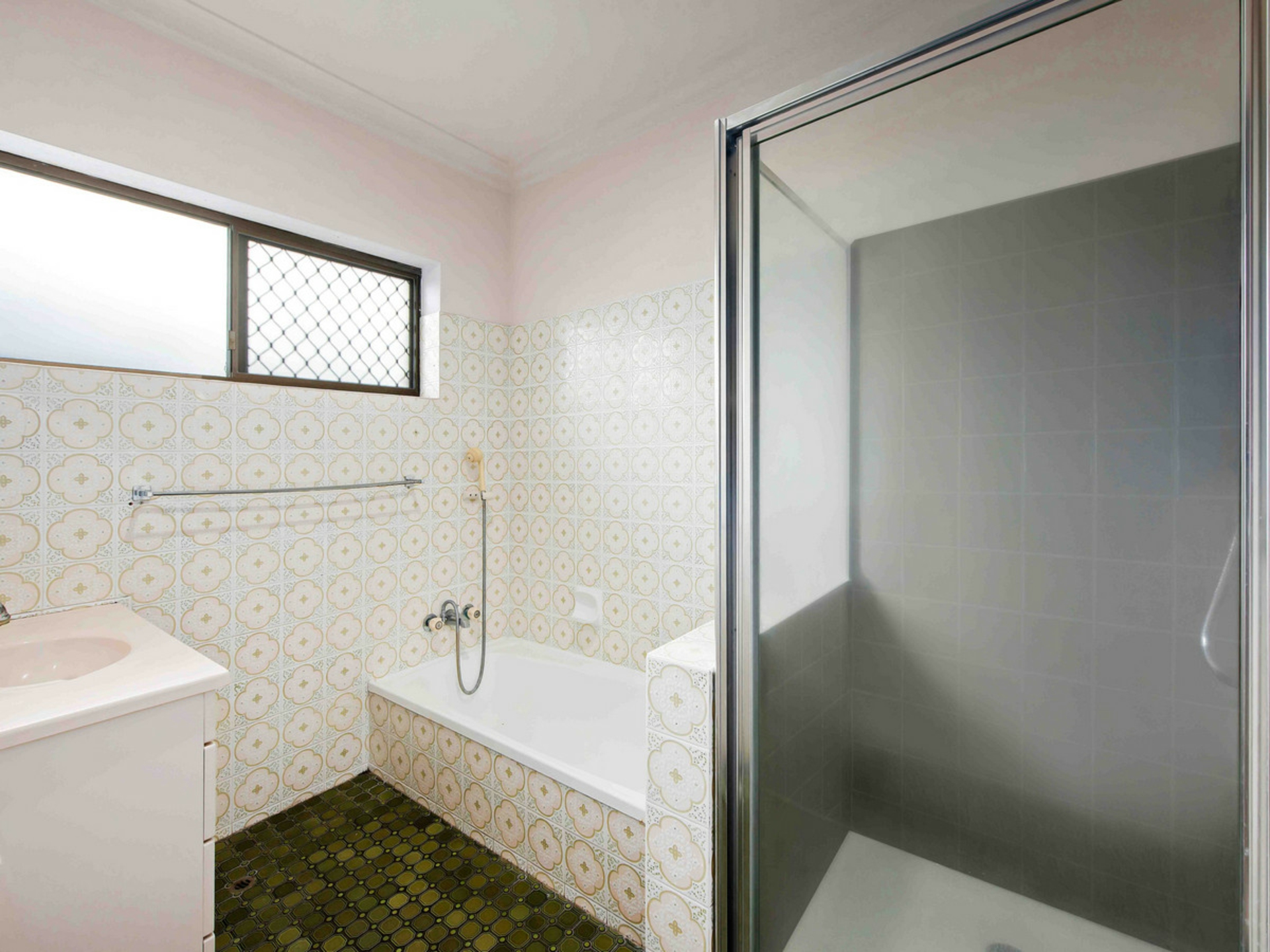 34 Veta Street — photo 12 of 27