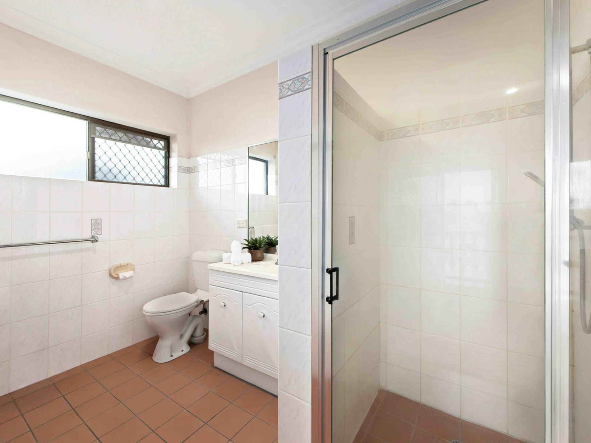 34 Veta Street — photo 17 of 27