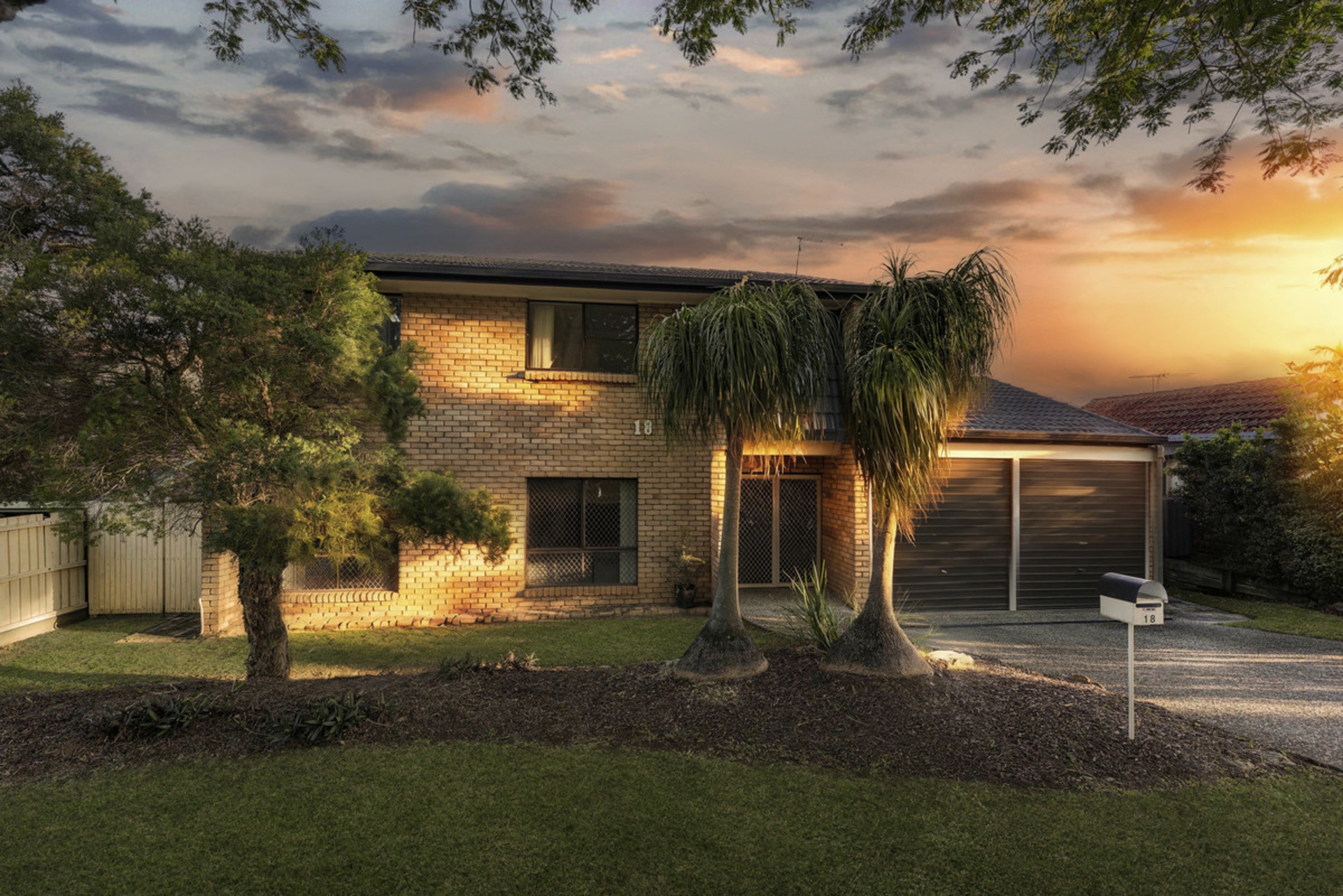 18 Devenish Street — photo 17 of 30