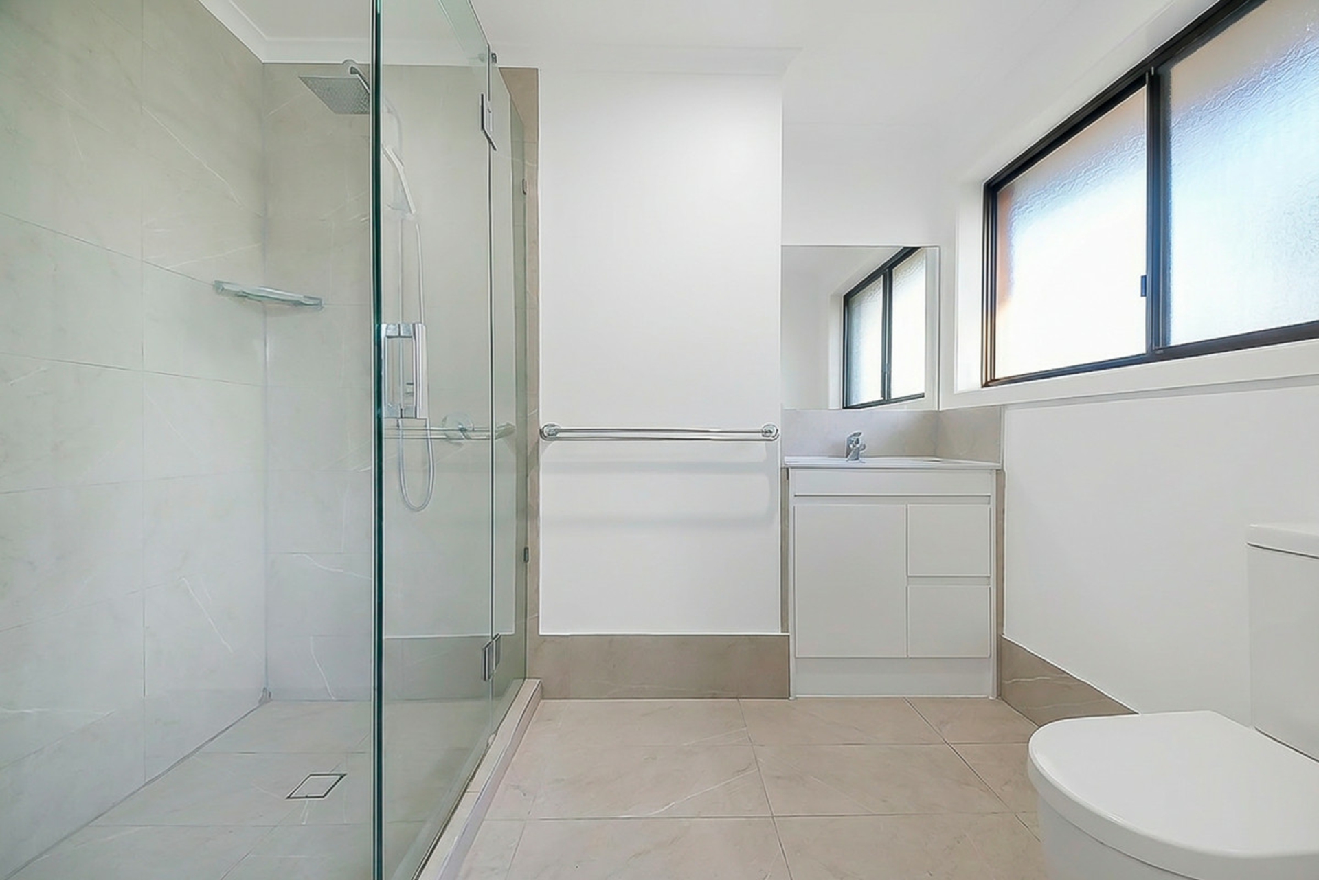 82 Davrod Street — photo 10 of 28