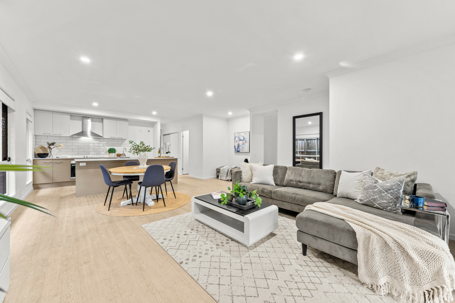 24 Atlantic Place — photo 3 of 24