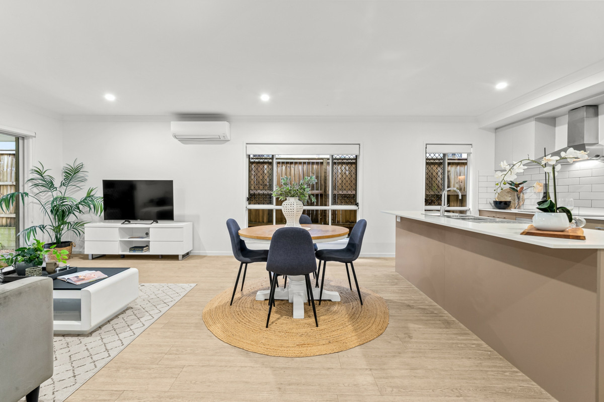 24 Atlantic Place — photo 10 of 24