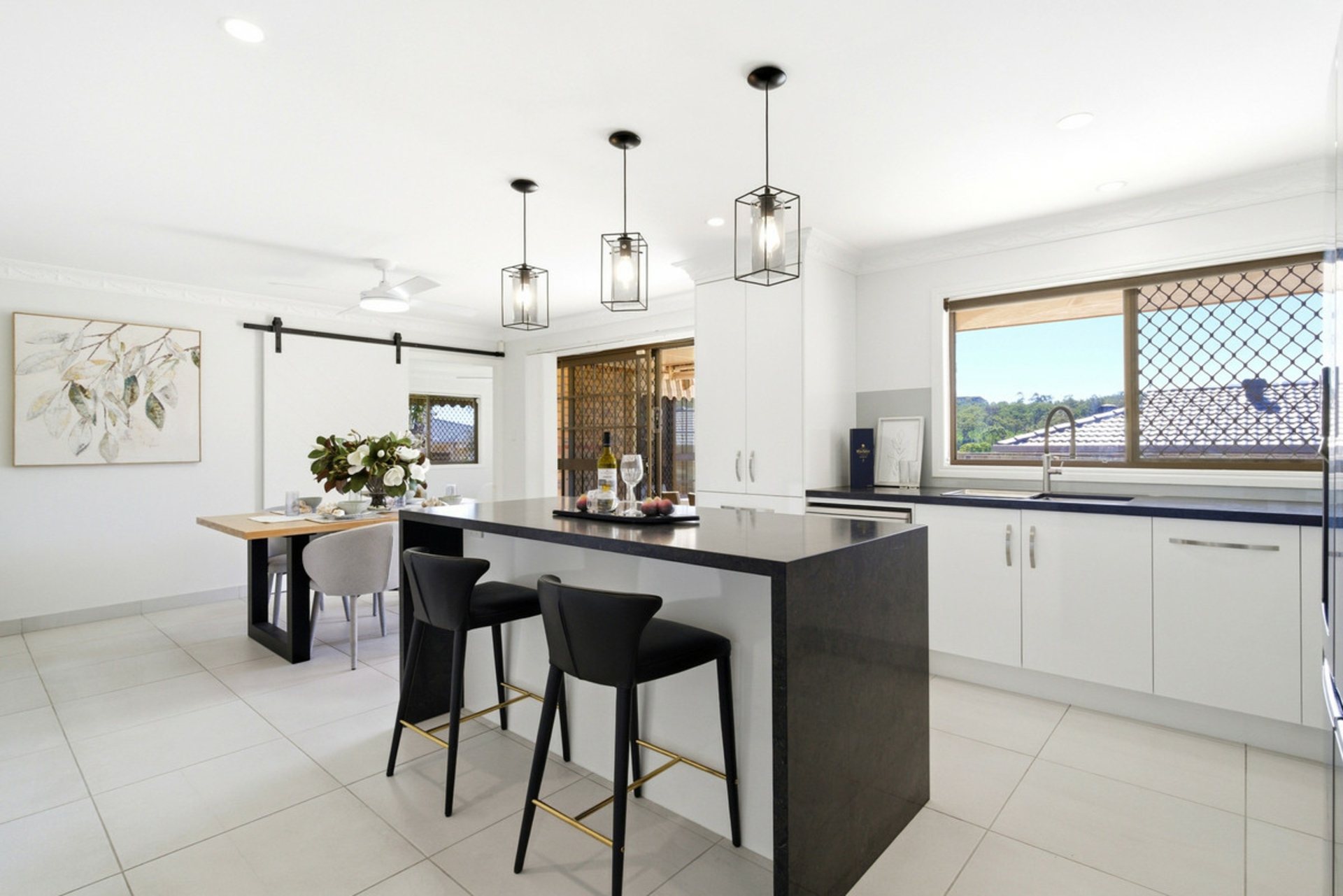 35 Estoril Street — photo 10 of 28