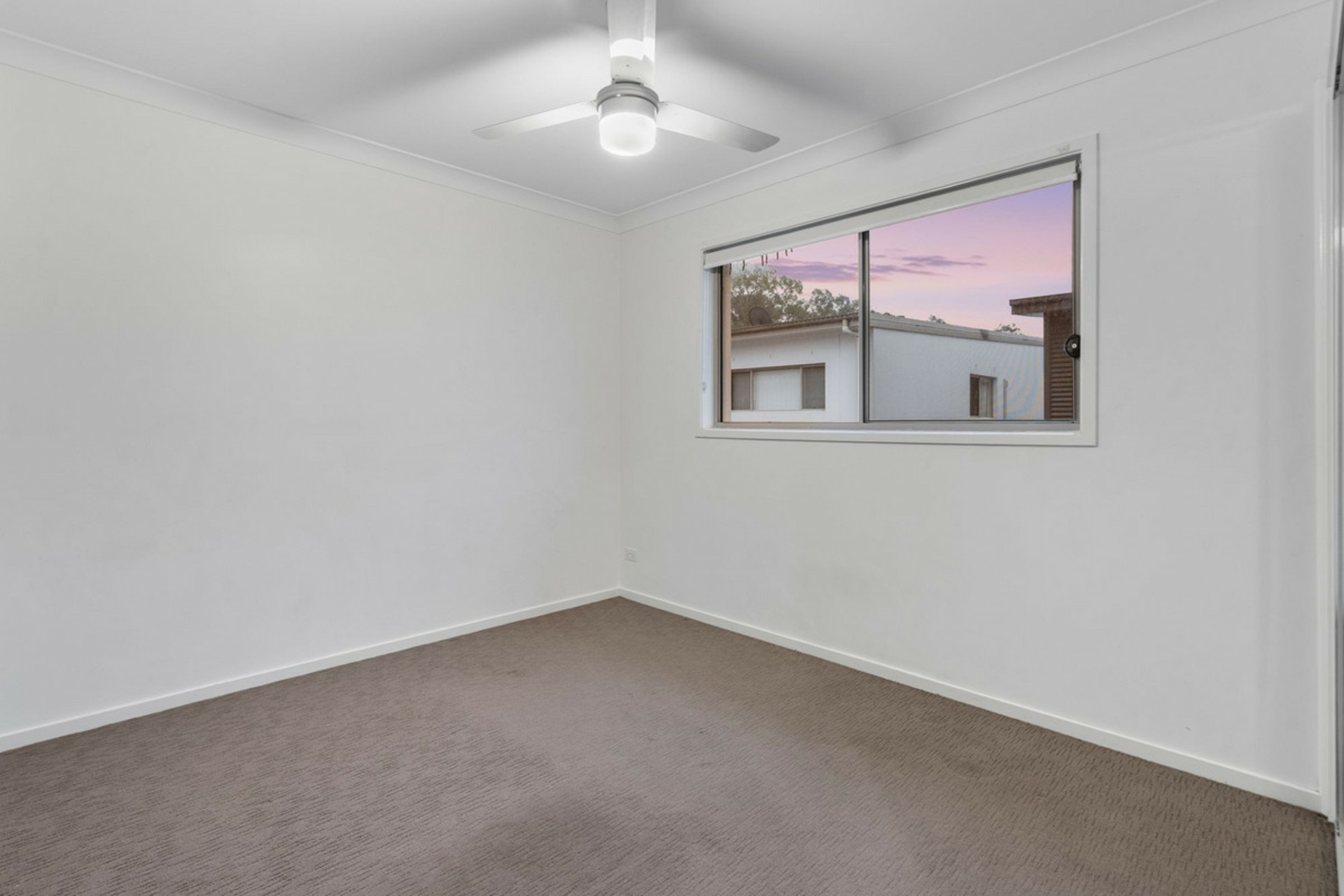 75/11 Butler Crescent — photo 16 of 26