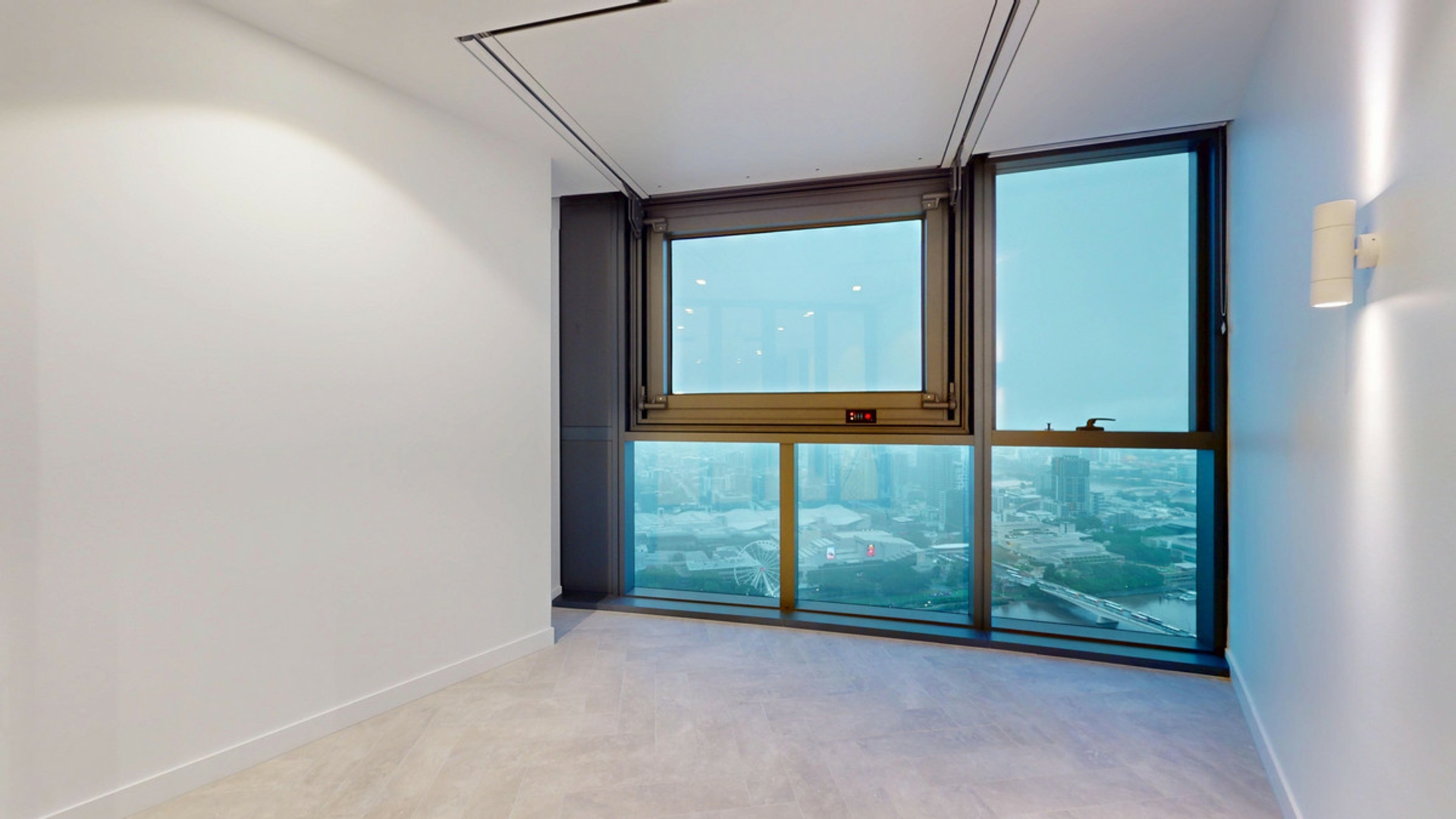 4704/8 Margaret Street — photo 5 of 20