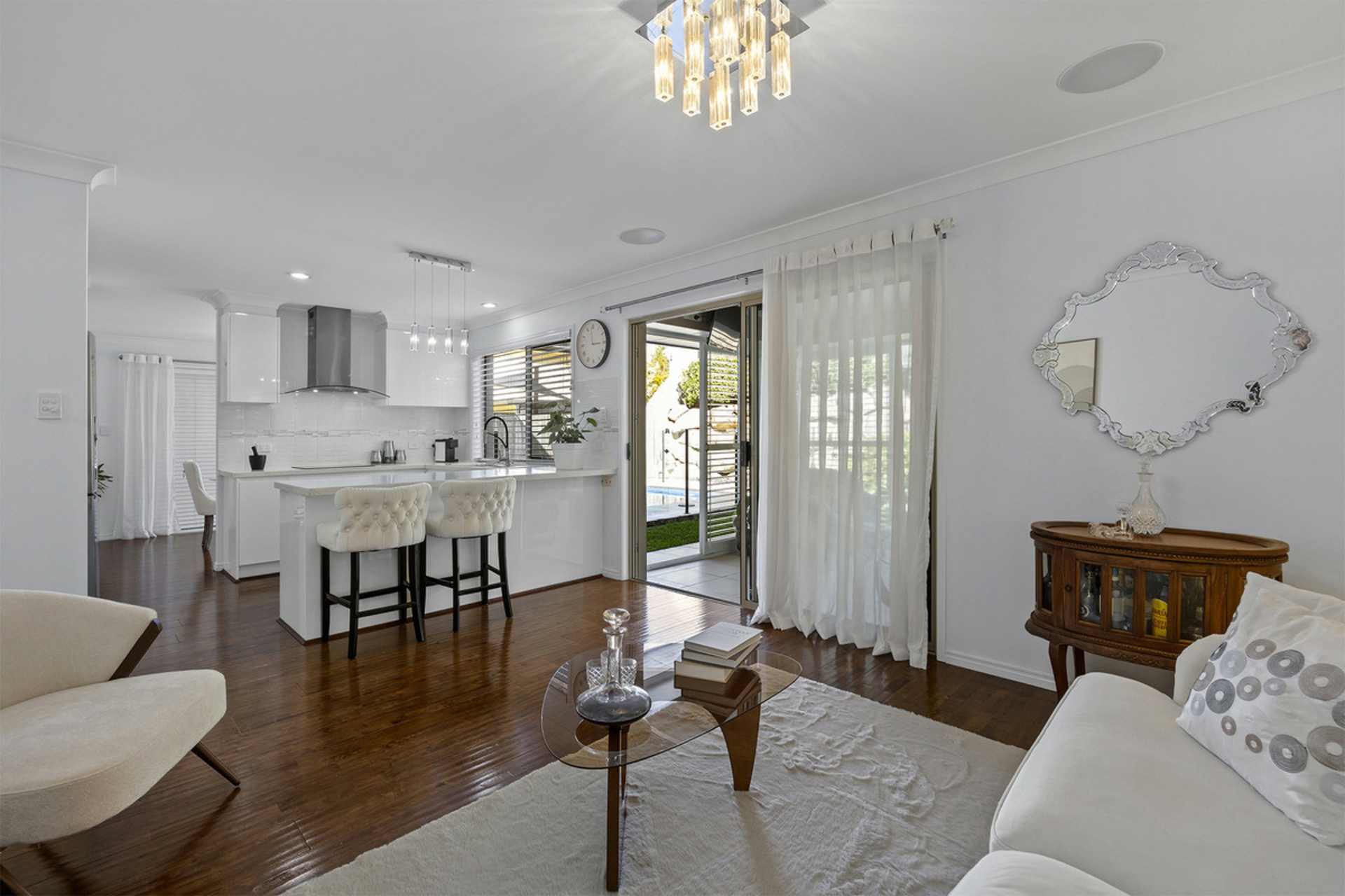 28 Bentley Court — photo 3 of 23