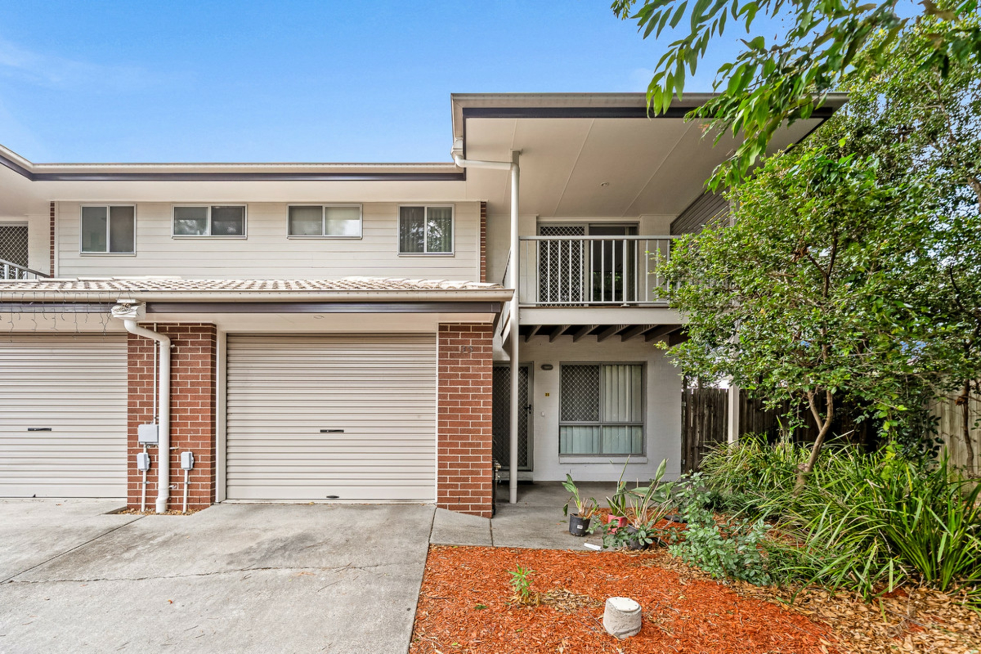 35/16 Bluebird Avenue — photo from LJ Hooker Property Partners