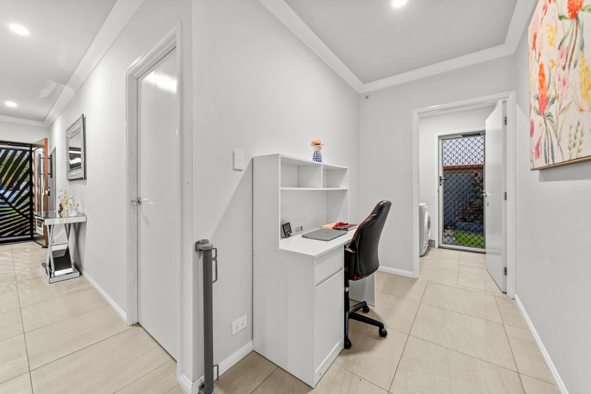 14 Kintore Street — photo 10 of 20