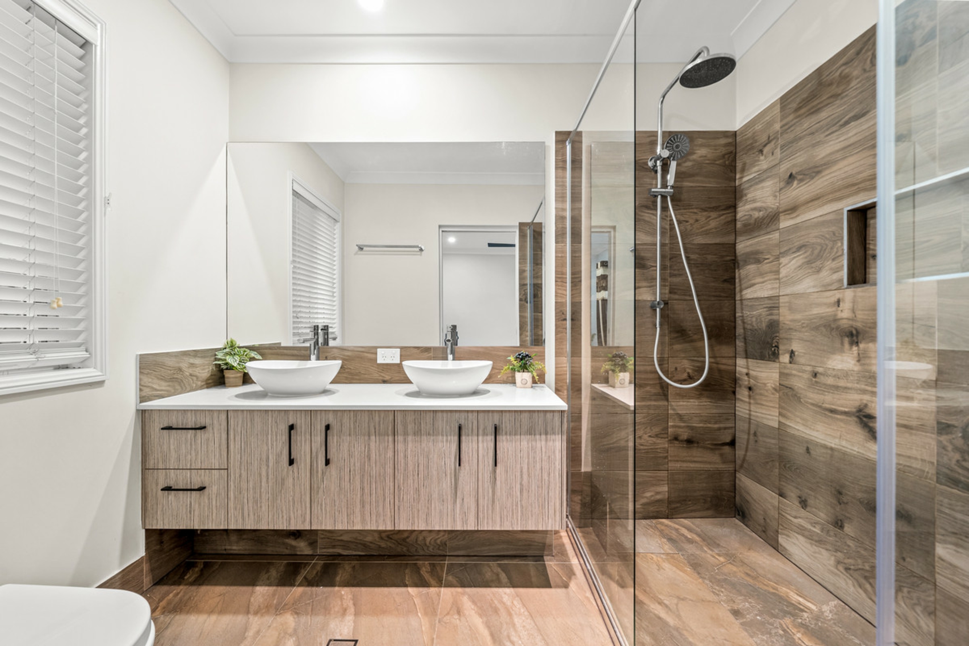 14 Kintore Street — photo 12 of 20