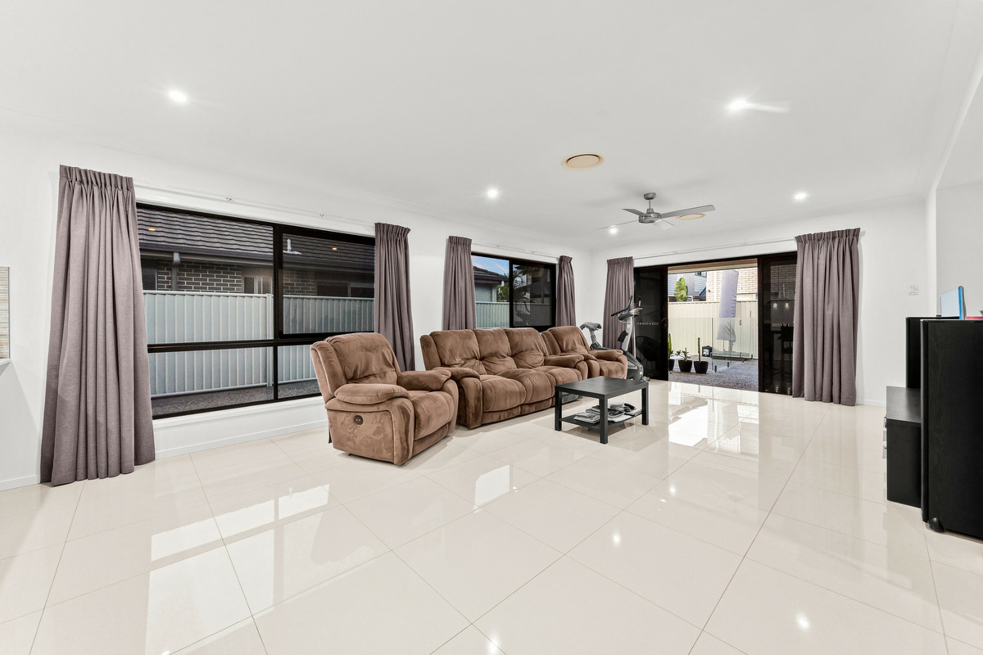 17 Penda Crescent — photo 4 of 24
