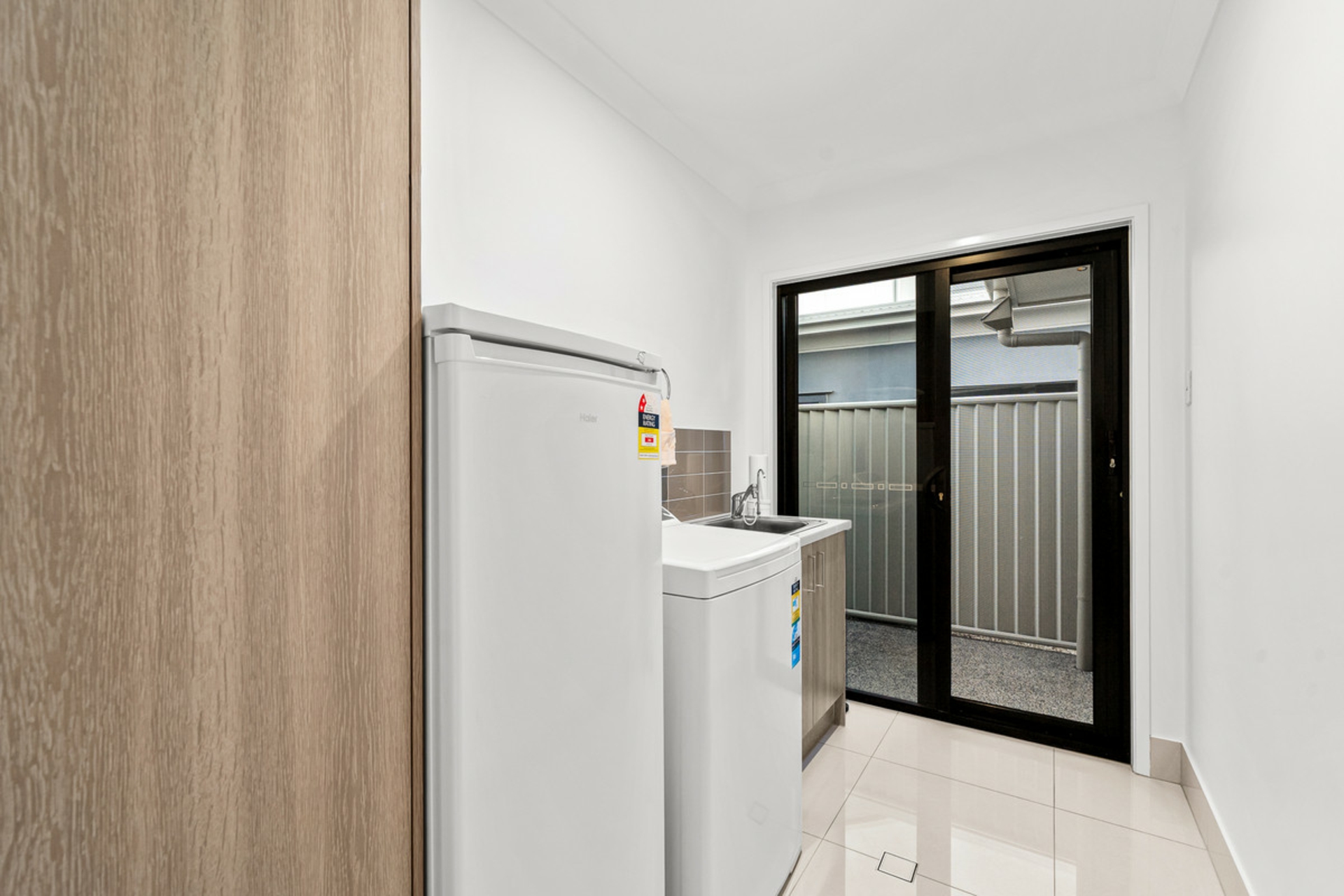 17 Penda Crescent — photo 16 of 24