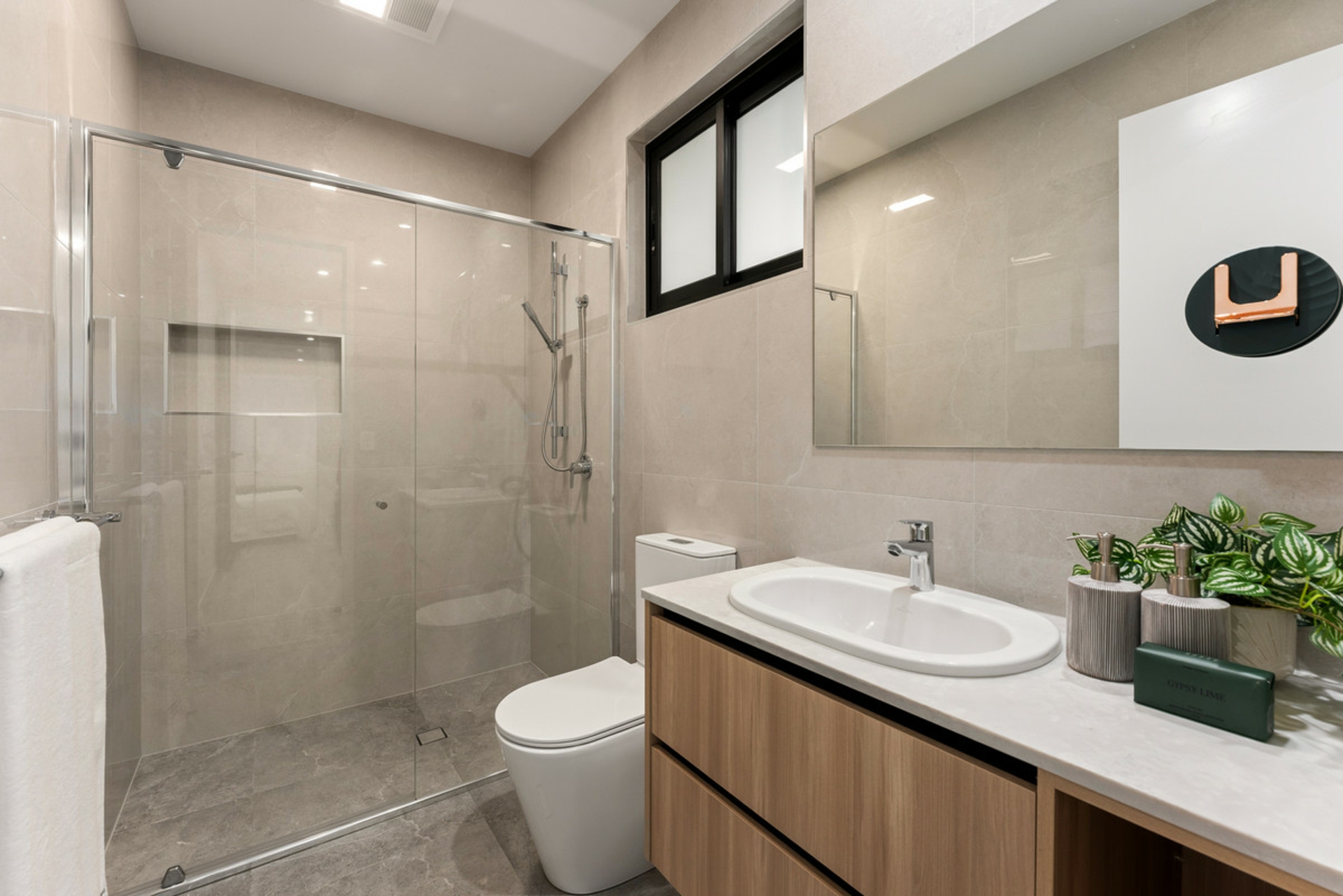 41 Mango Street — photo 18 of 26