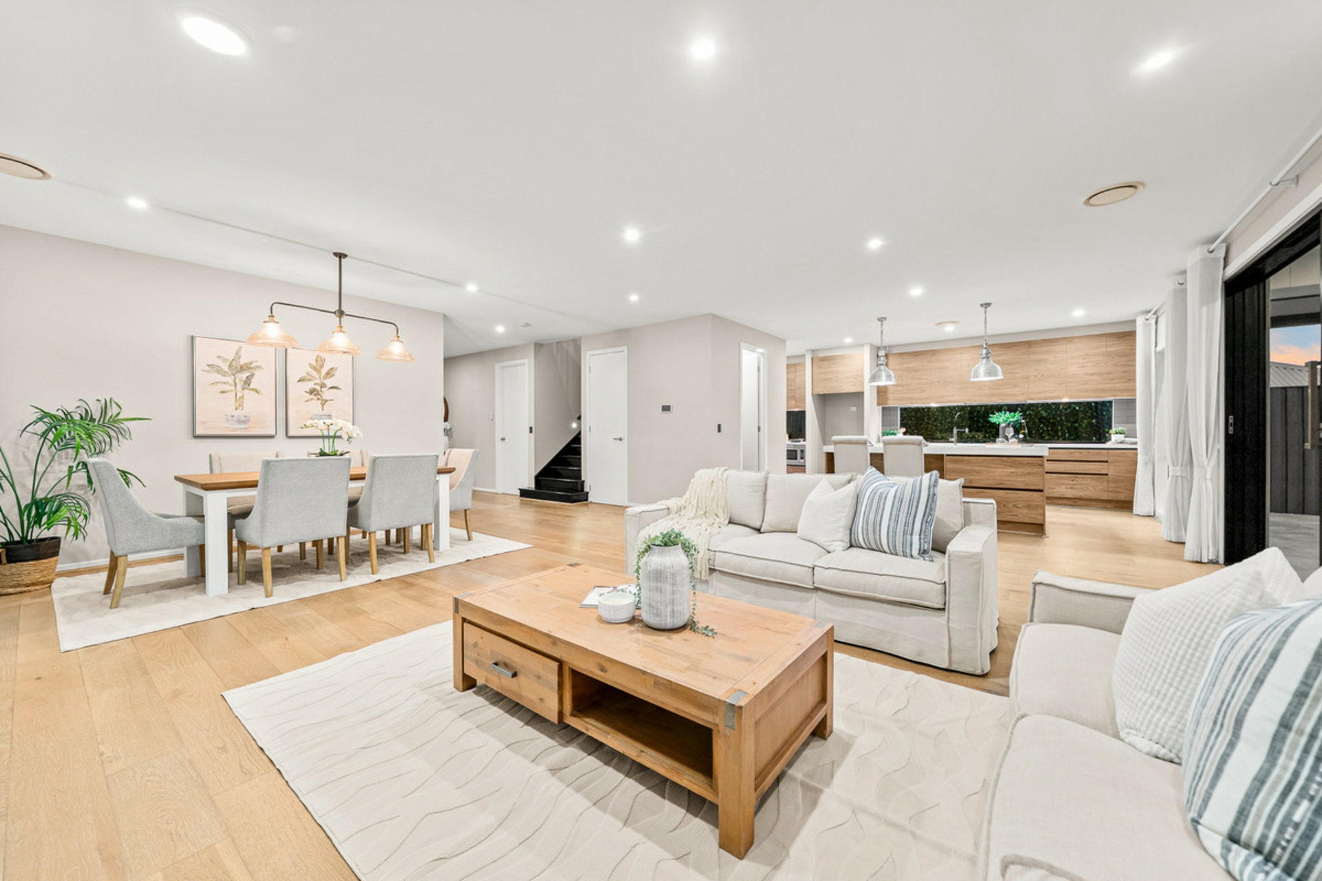 18 Barrisdale Street — photo 4 of 30