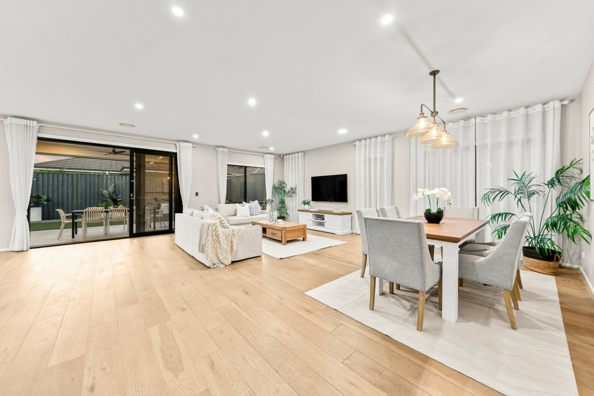 18 Barrisdale Street — photo 8 of 30
