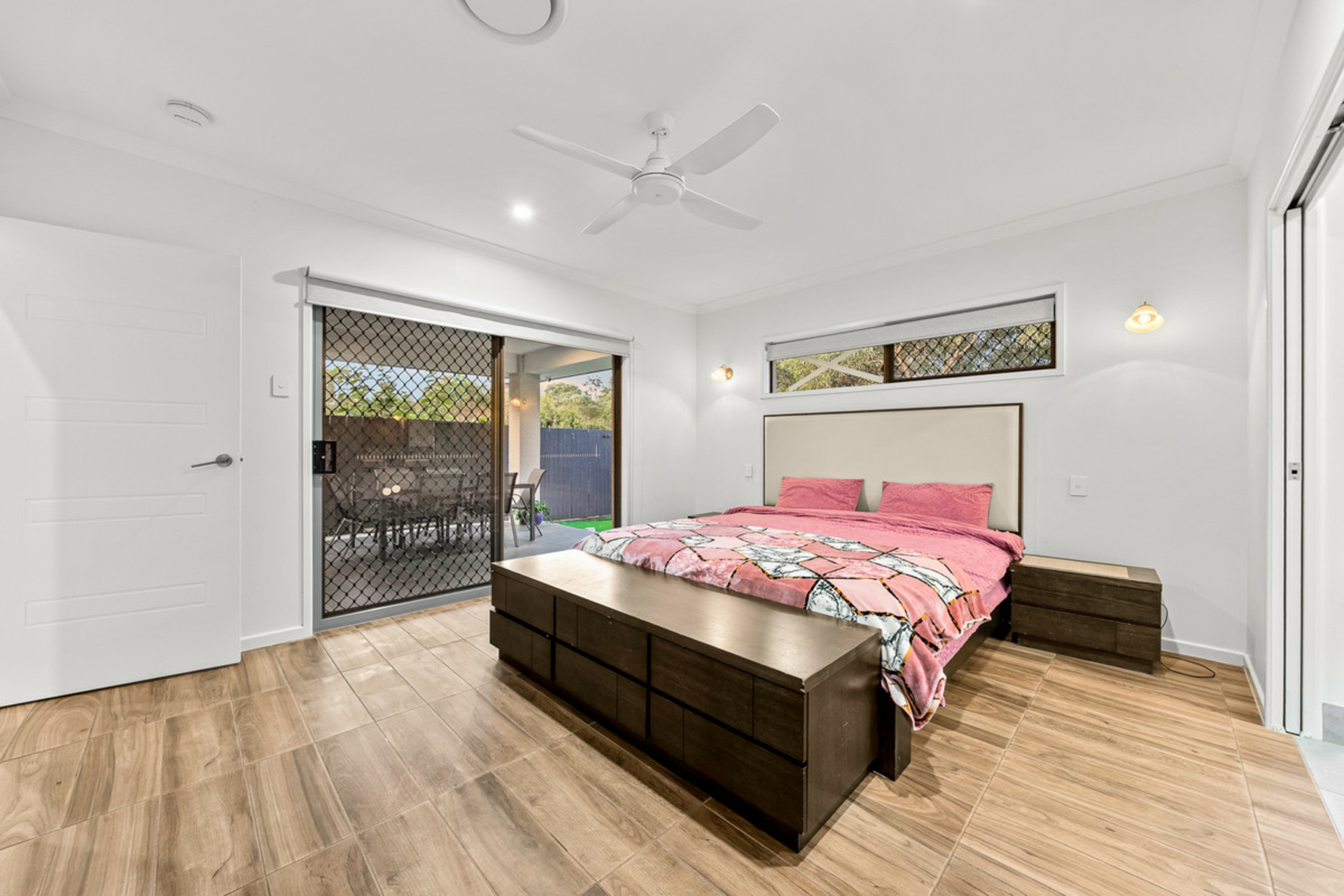 5 Suffolk Place — photo 10 of 20