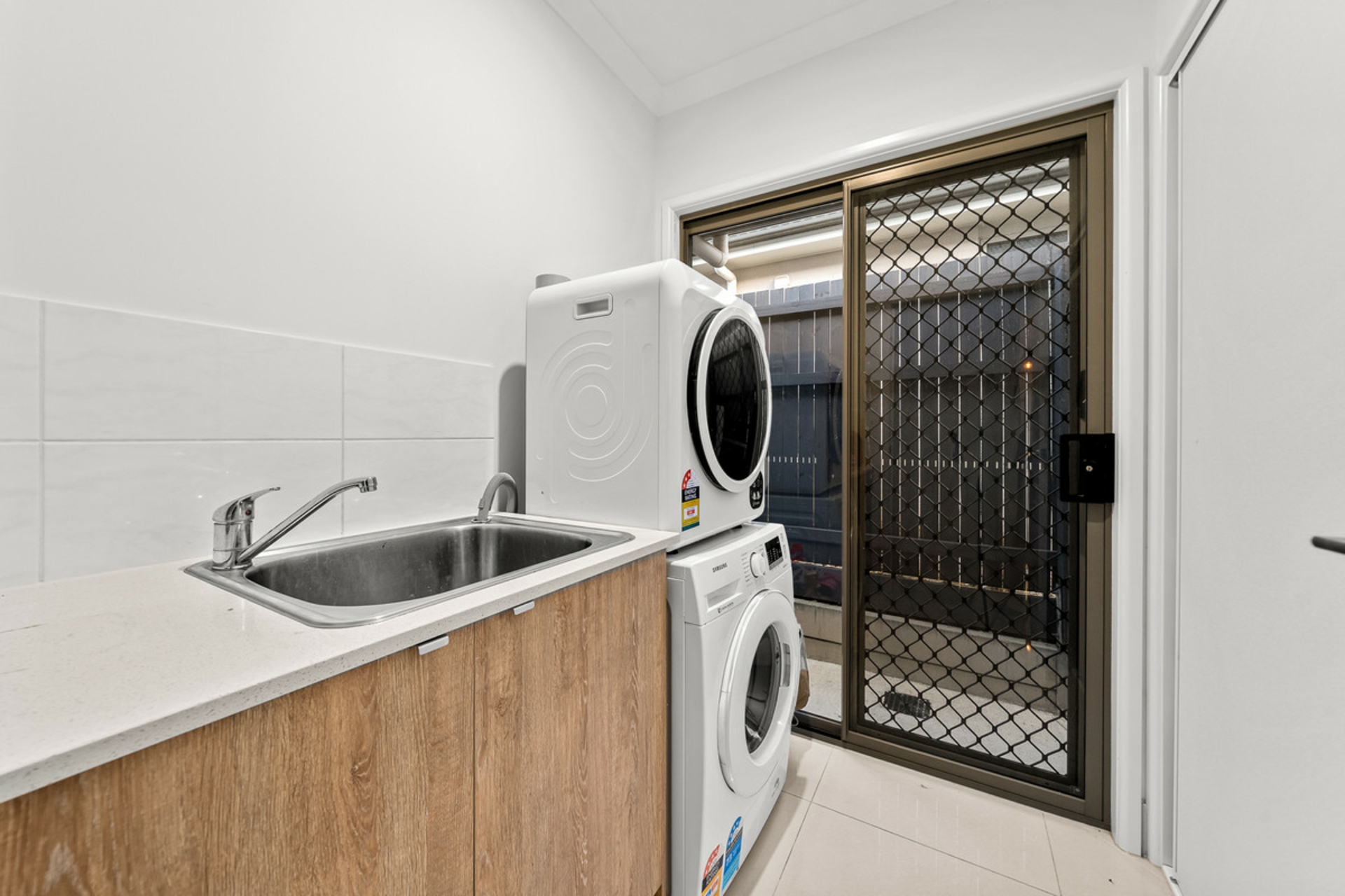5 Suffolk Place — photo 18 of 20