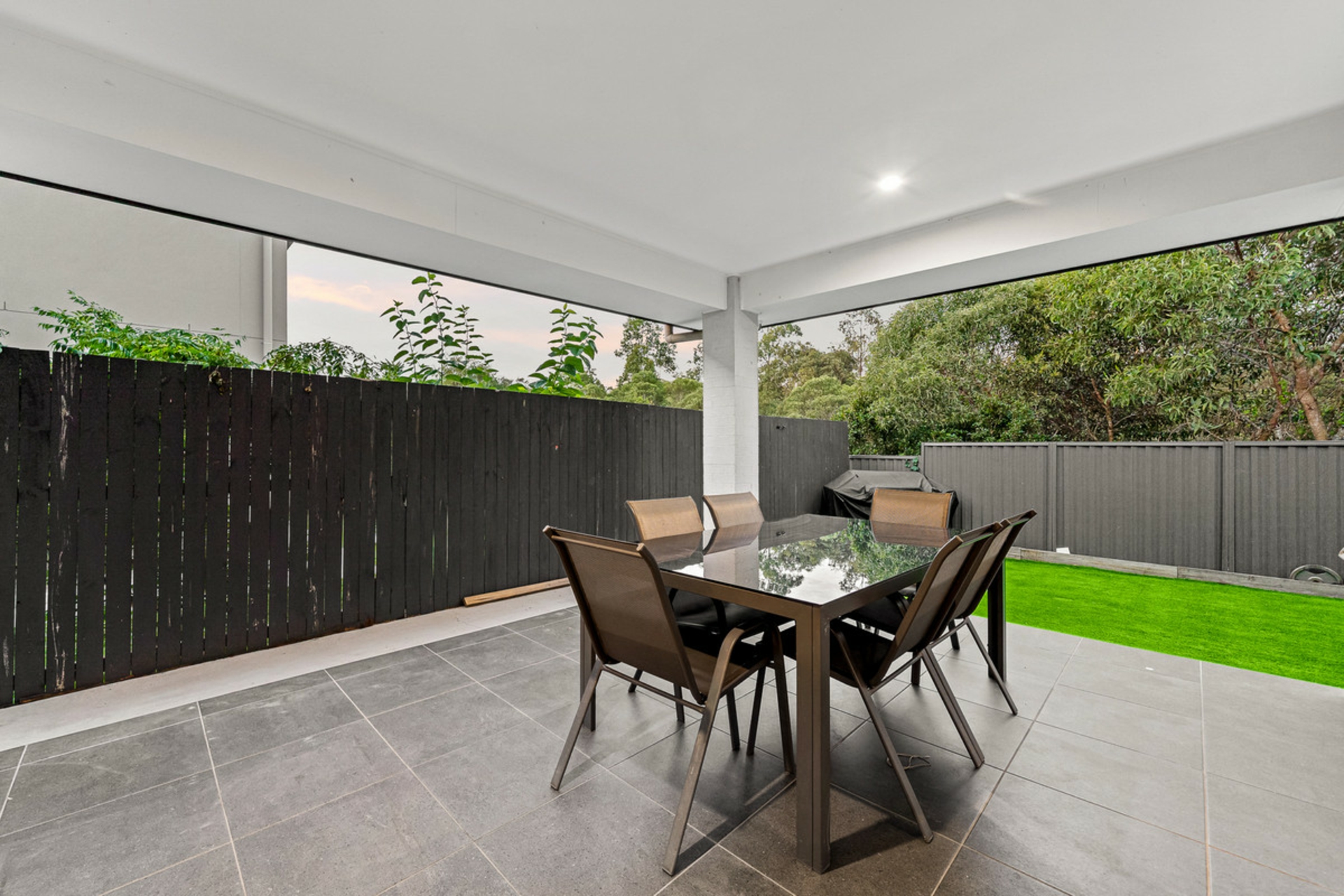 5 Suffolk Place — photo 19 of 20
