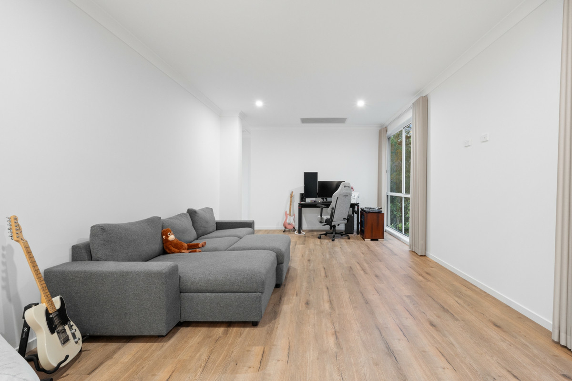 21 Benhiam Street — photo 17 of 30