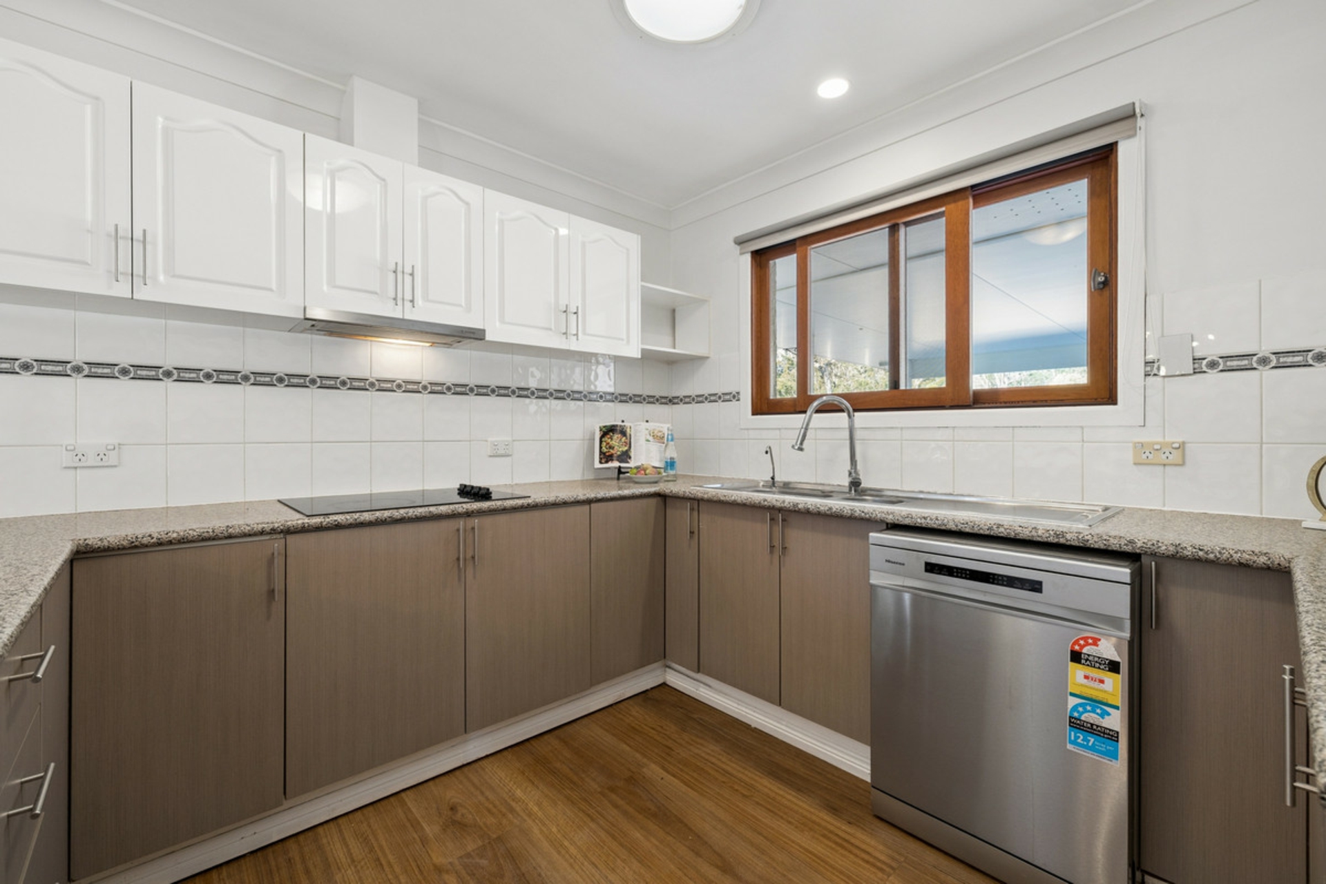 72 Parkroyal Crescent — photo 10 of 24