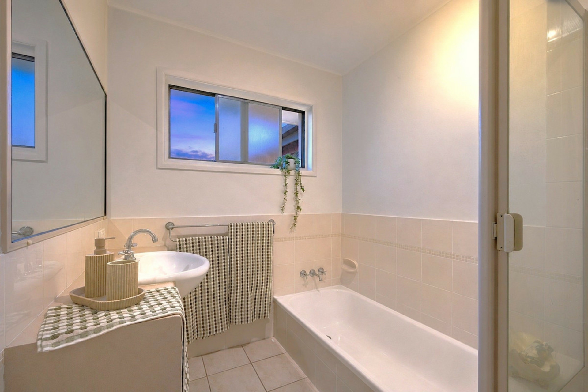 47 Christopher Street — photo 15 of 24