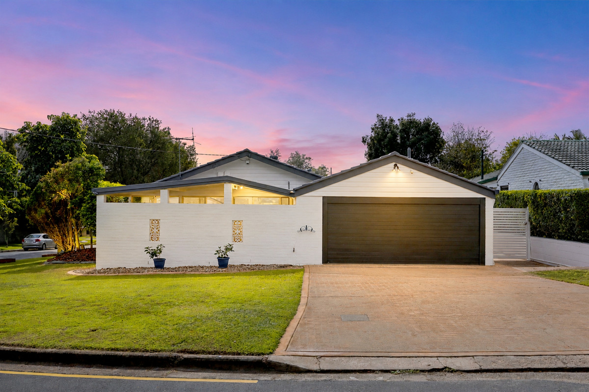 4 Wootton Crescent — photo 7 of 28