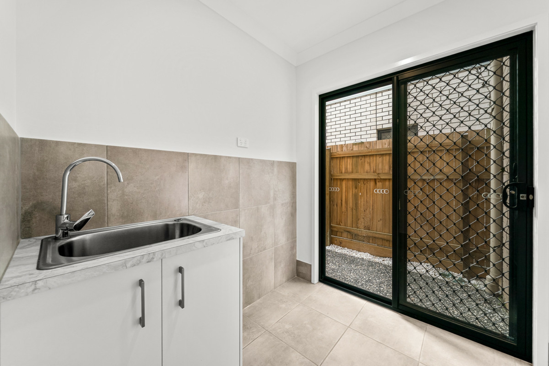 7 Bloomfield Street — photo 21 of 26
