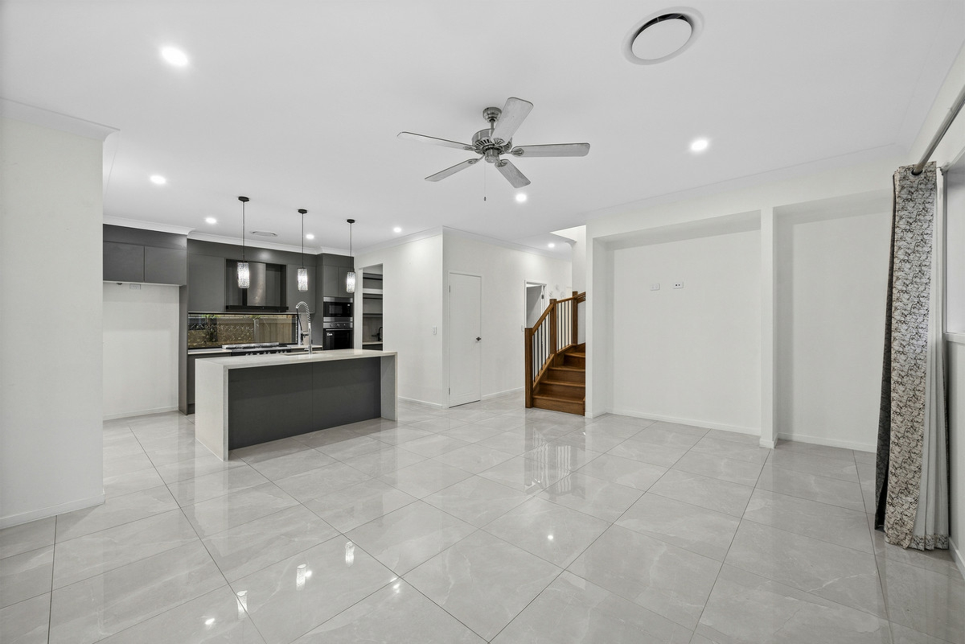55 Macadamia Circuit — photo 3 of 27