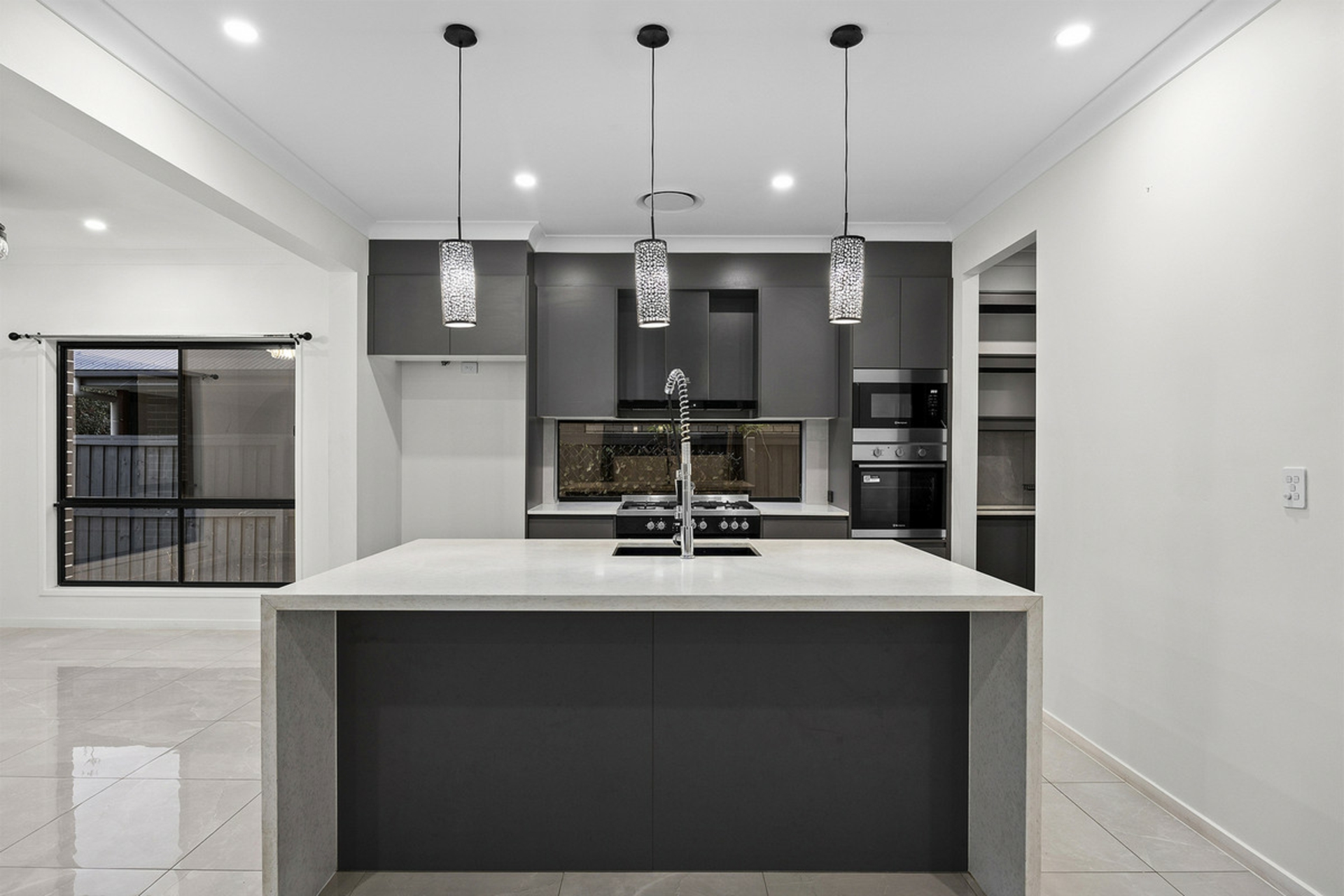 55 Macadamia Circuit — photo 4 of 27