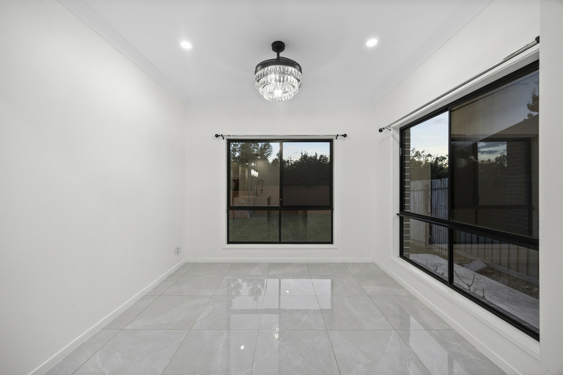 55 Macadamia Circuit — photo 6 of 27