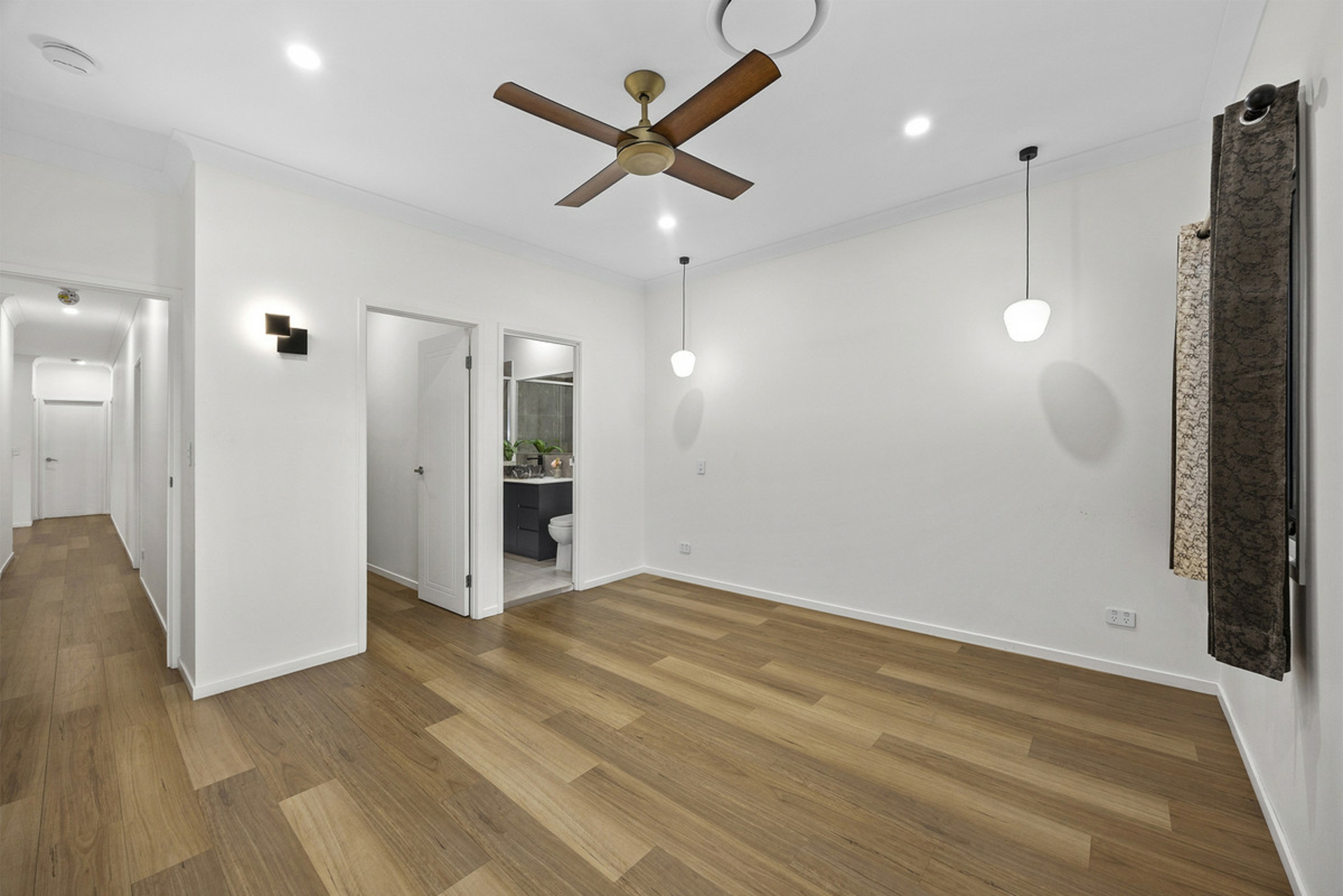55 Macadamia Circuit — photo 11 of 27