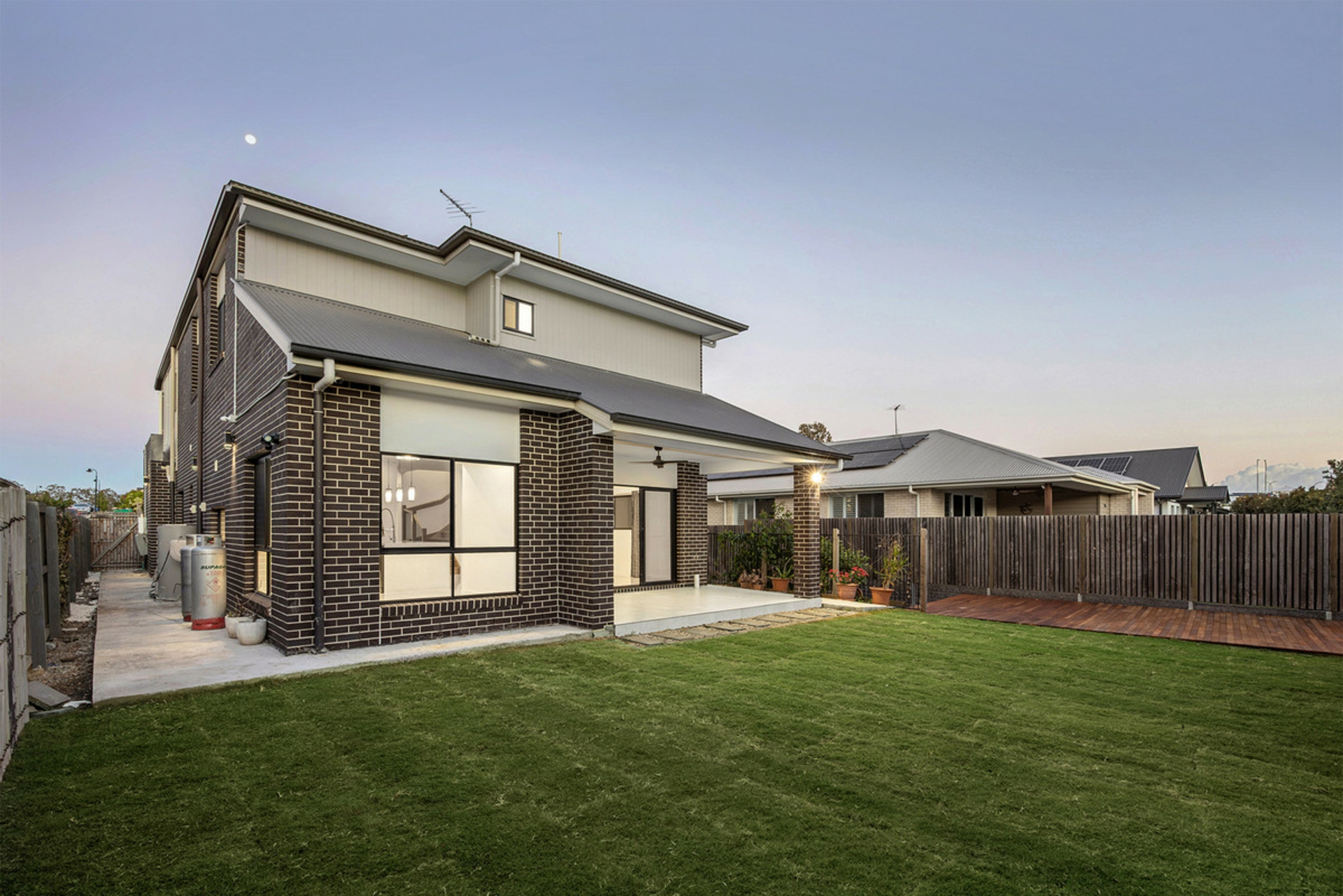 55 Macadamia Circuit — photo 19 of 27