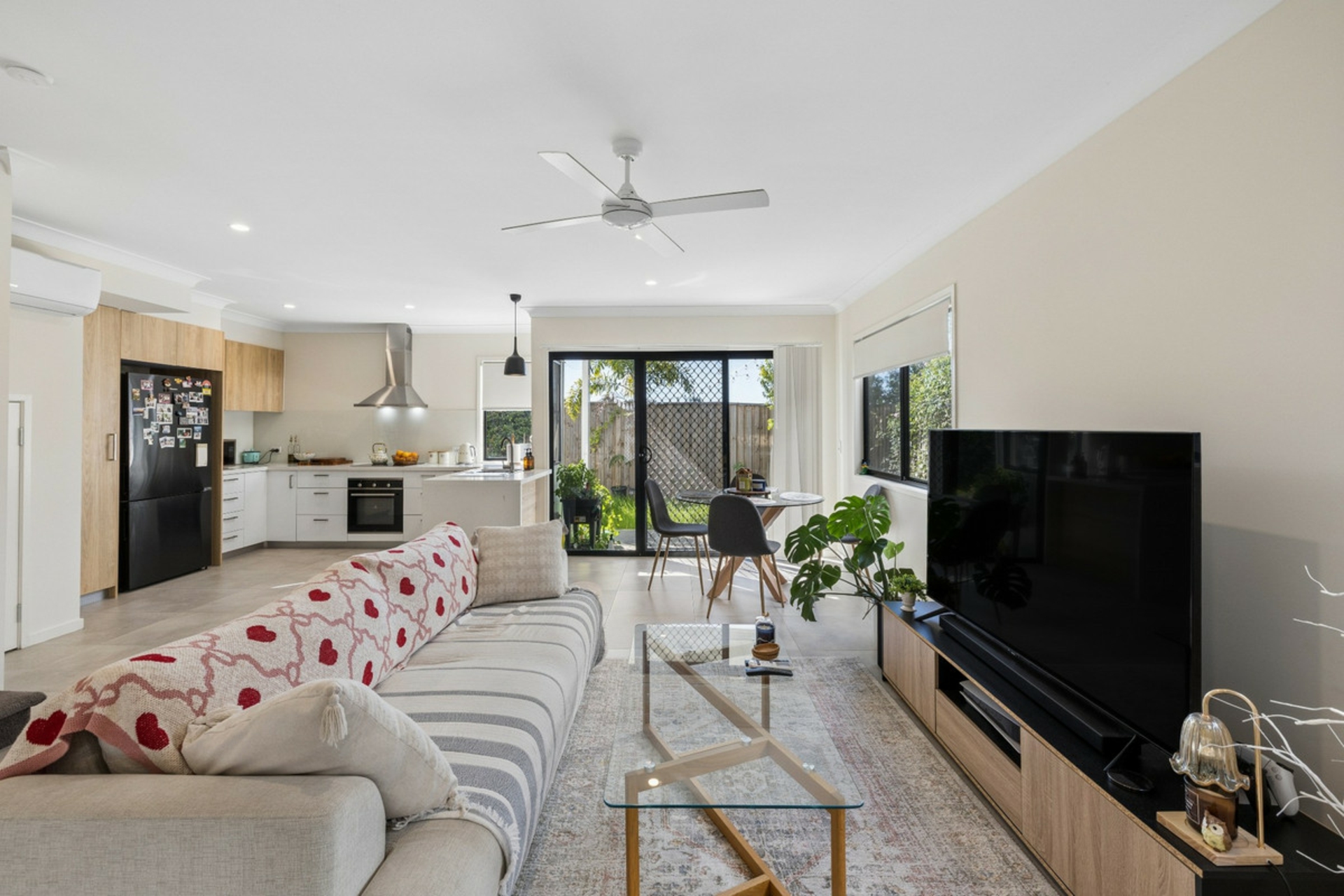 140/85 Thornton Street — photo from LJ Hooker Property Partners