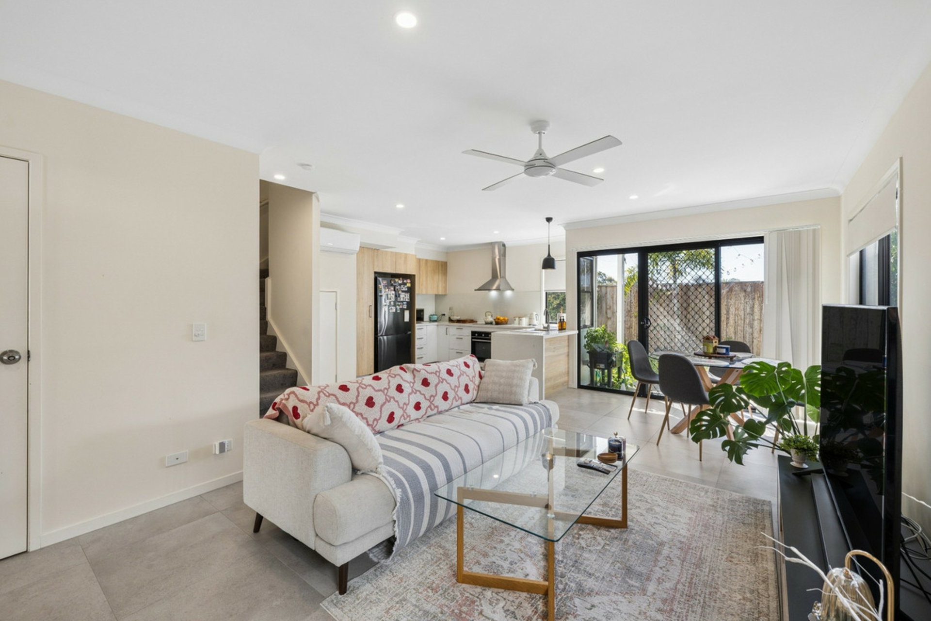 140/85 Thornton Street — photo 5 of 25