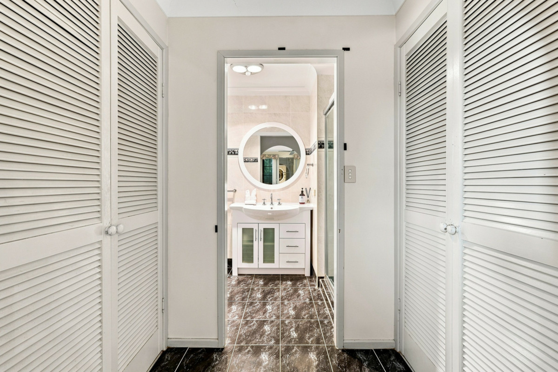 6 Sandrew Street — photo 15 of 30