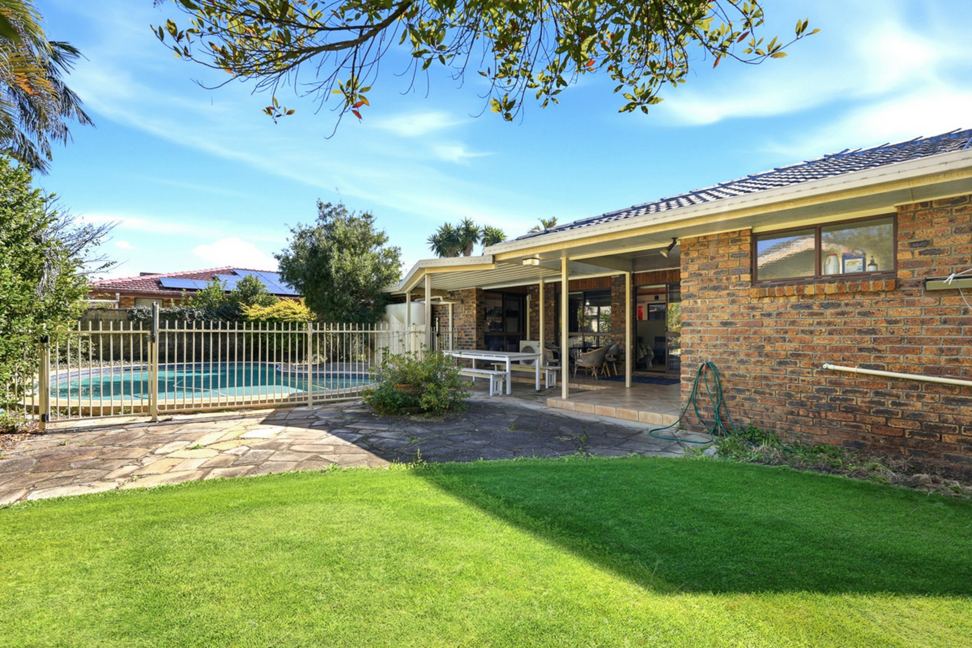 6 Sandrew Street — photo 24 of 30