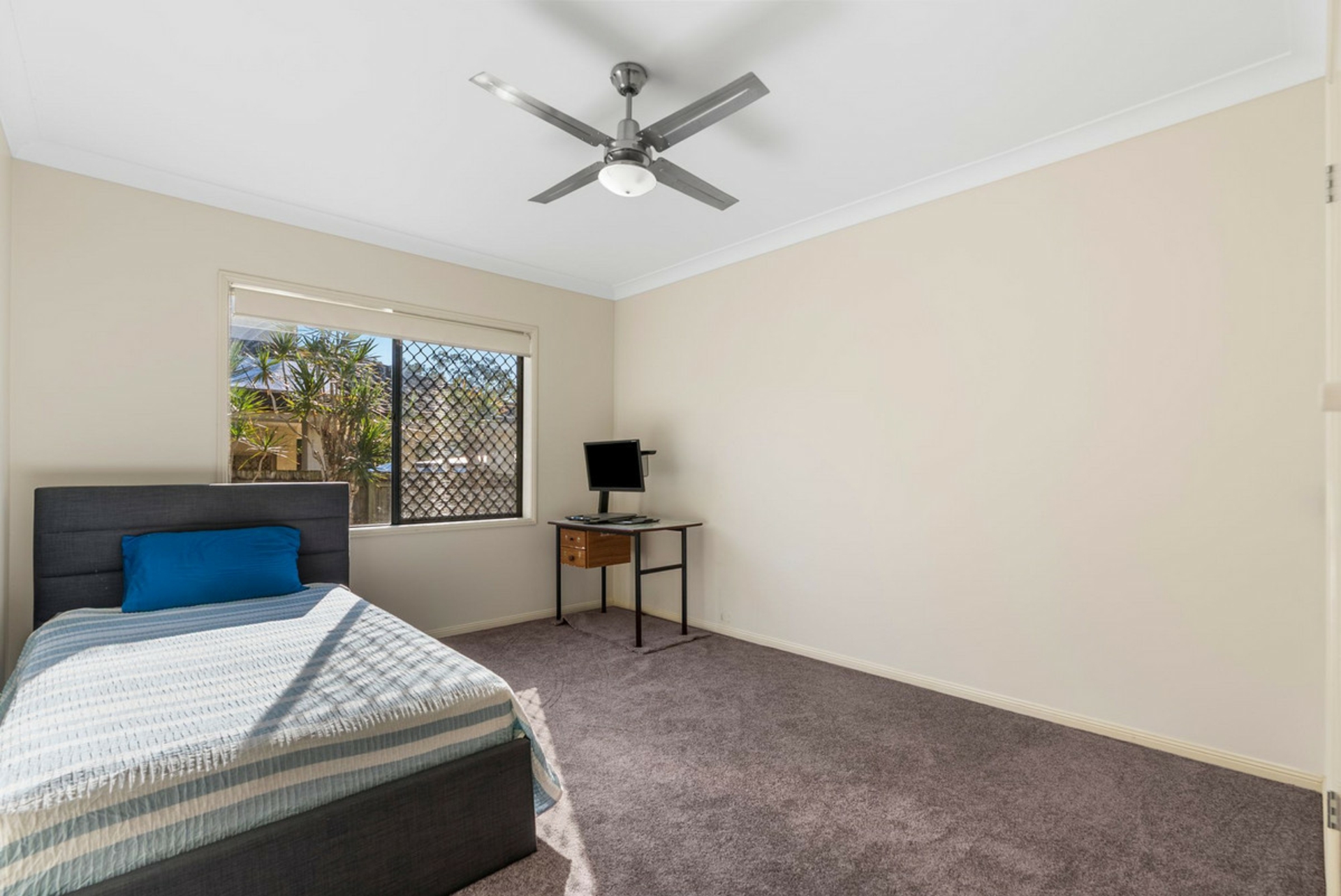 11 Reuben Close — photo 12 of 23
