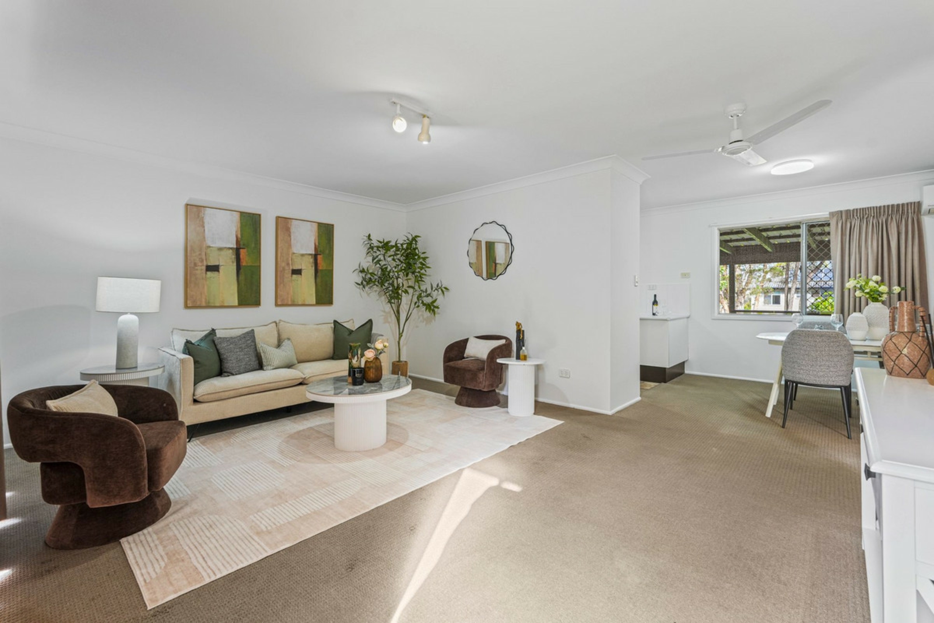 17 Rholanda Crescent — photo 9 of 30