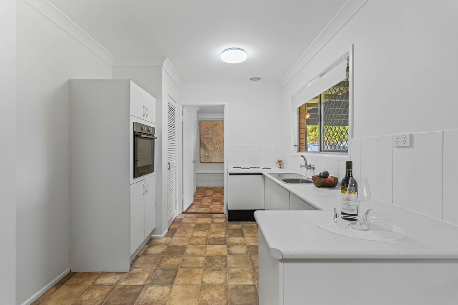 17 Rholanda Crescent — photo 10 of 30