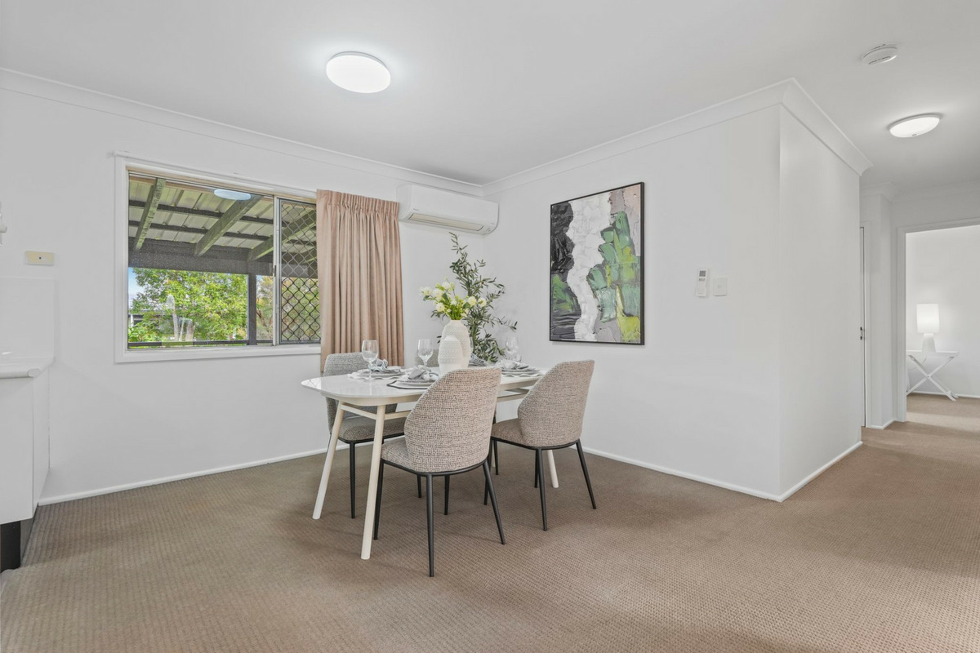 17 Rholanda Crescent — photo 12 of 30