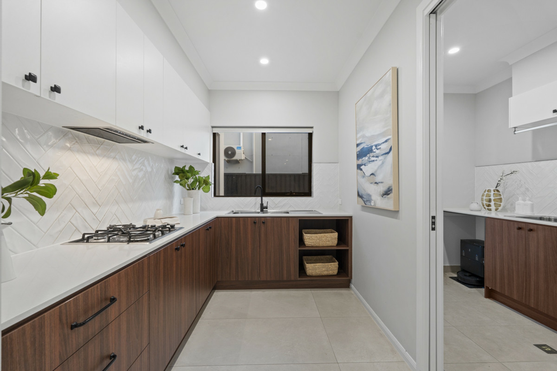10 Renniks Street — photo 8 of 30