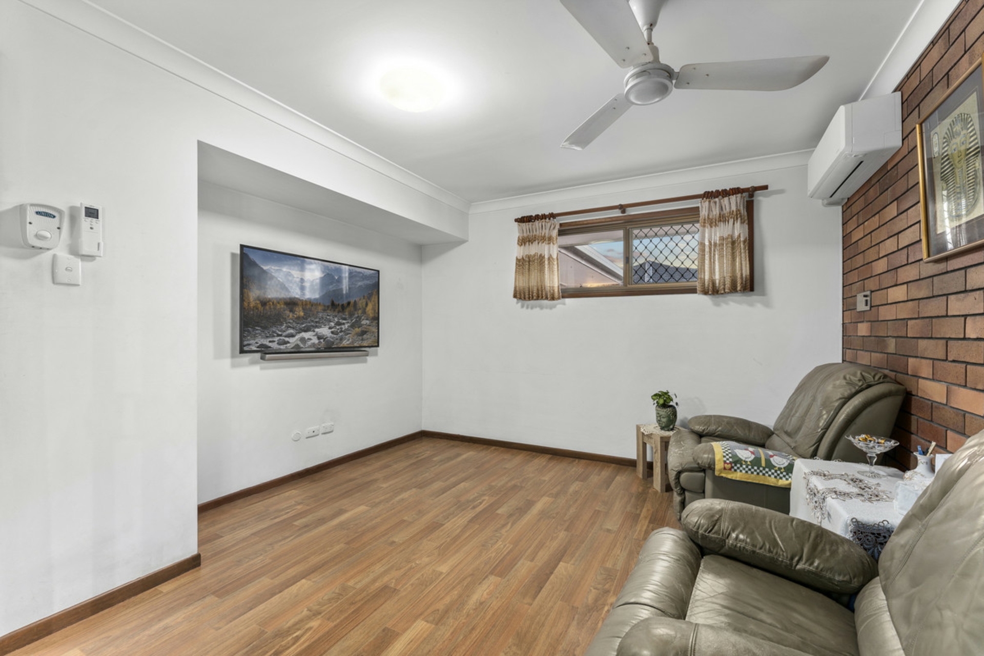25 Devenish Street — photo 15 of 30