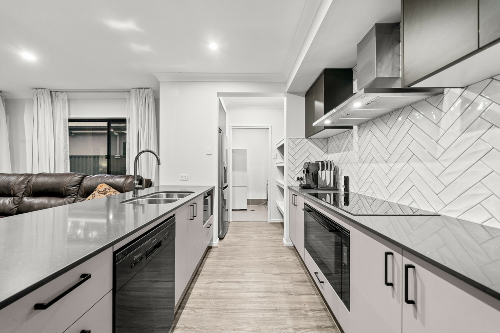22 Pembridge Place — photo 9 of 20
