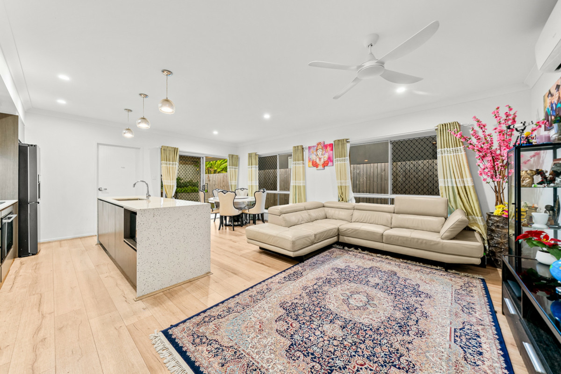 48 Tanzanite Street — photo 4 of 20
