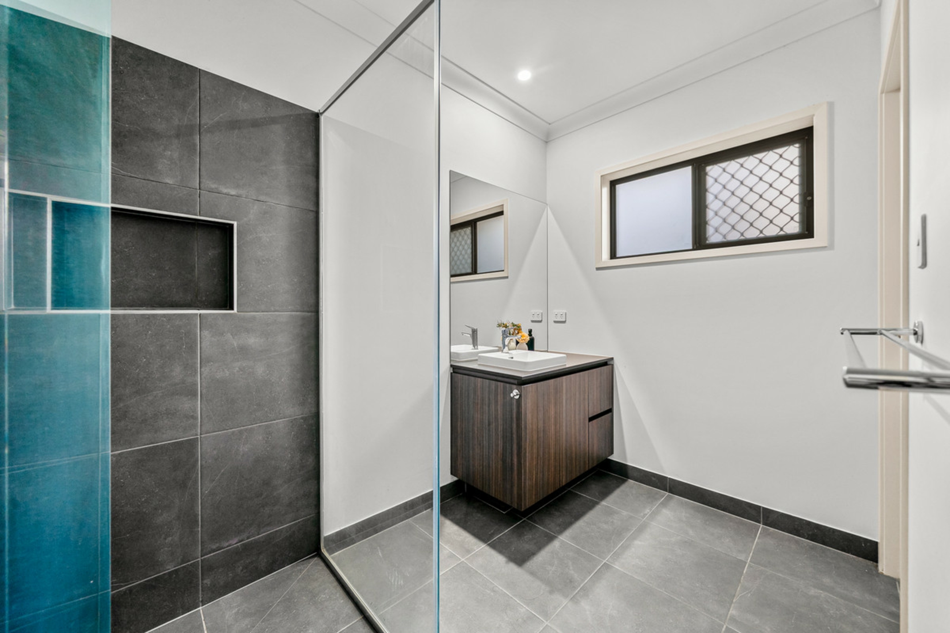 16 Derby Street — photo 15 of 25