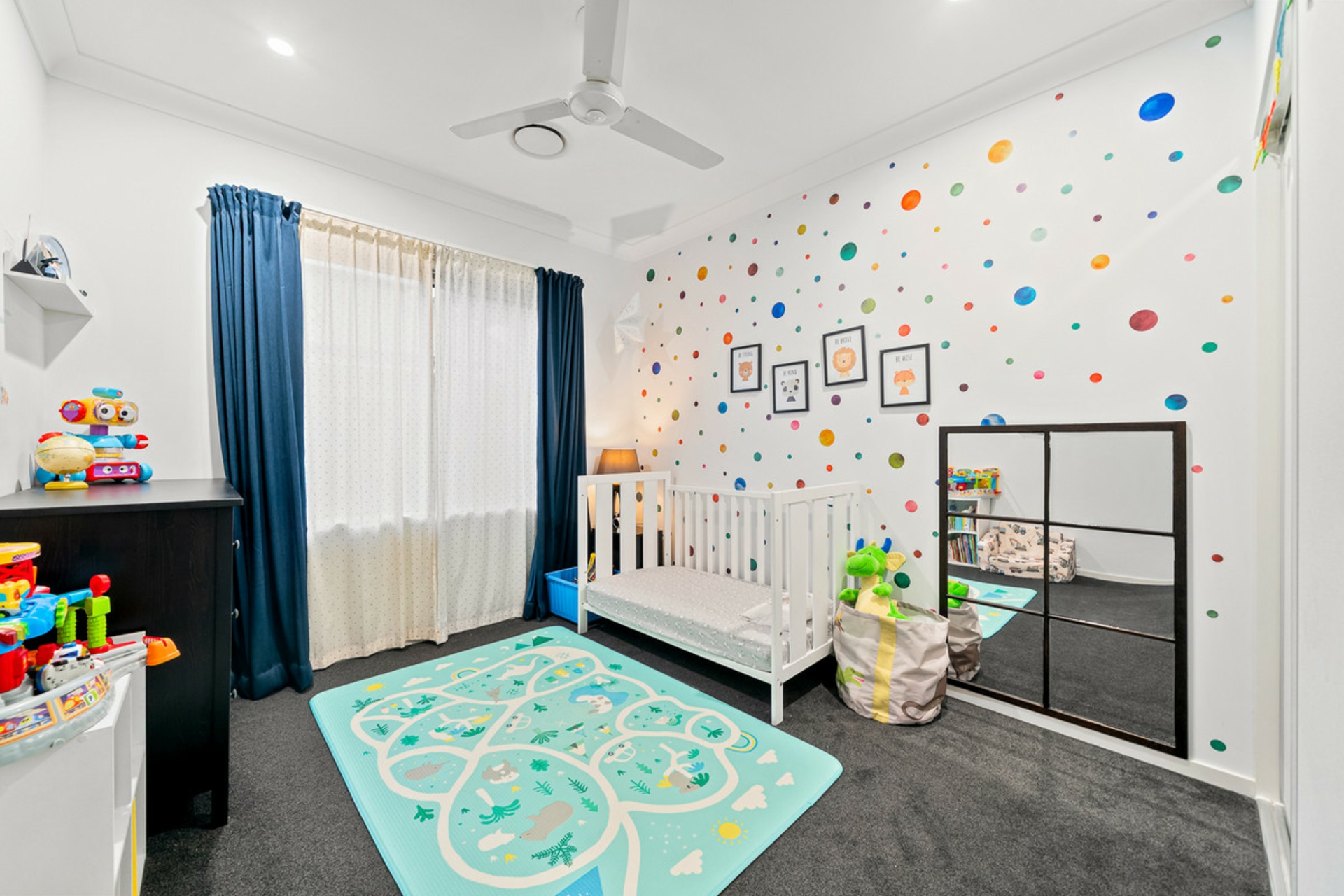 16 Derby Street — photo 17 of 25