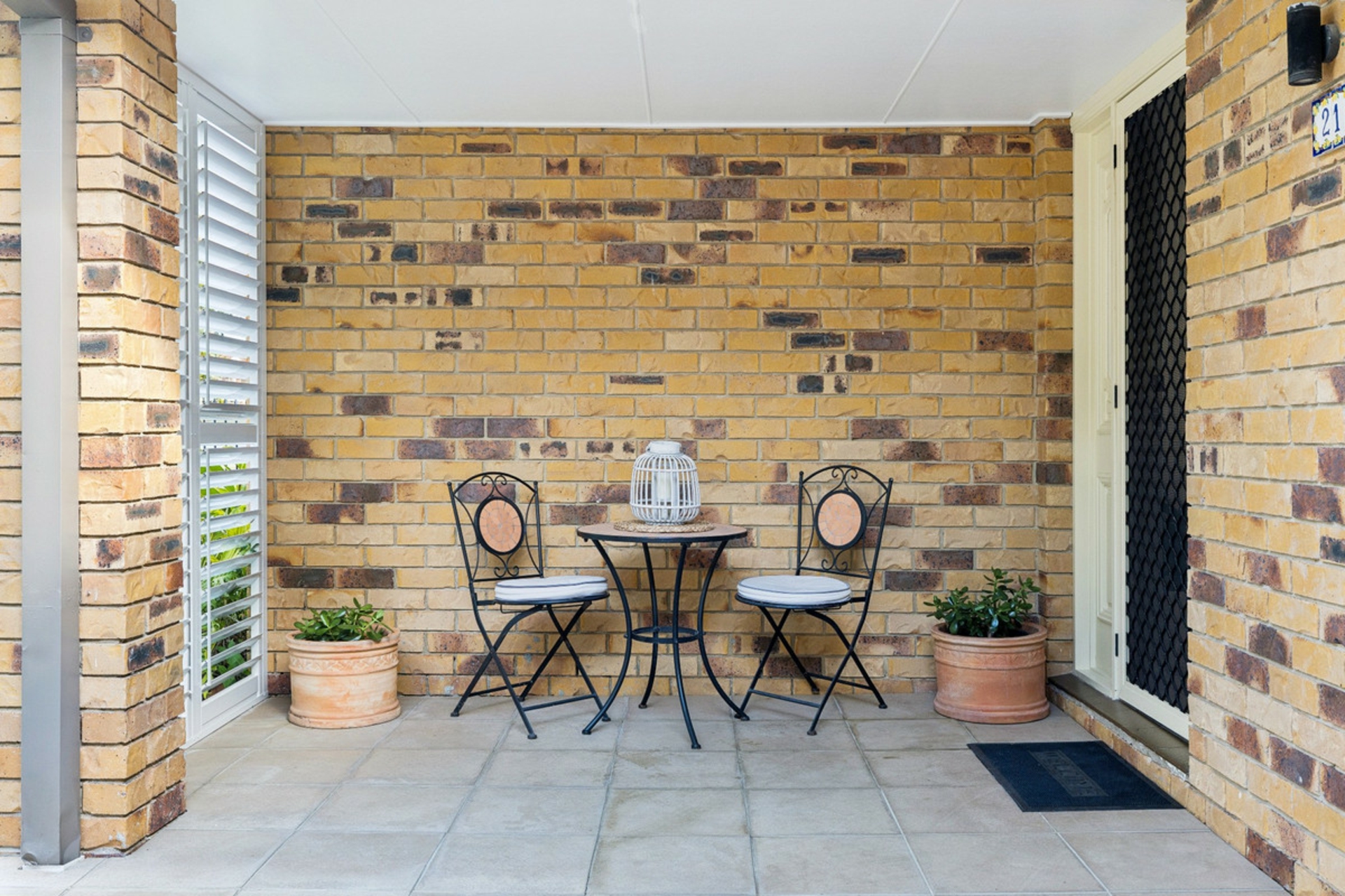 21 Eisenhower Street — photo 3 of 23