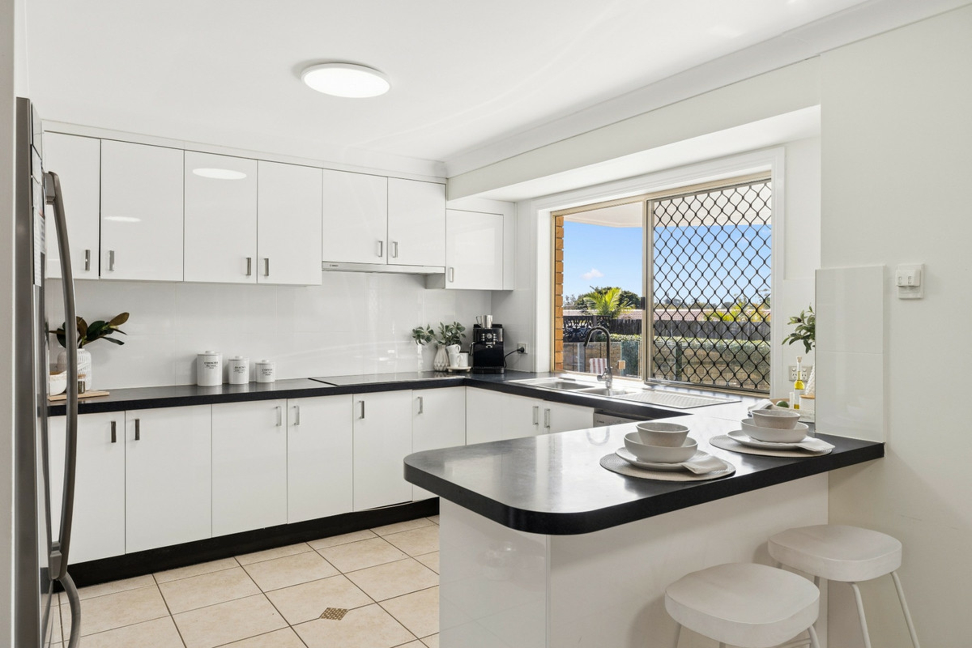 21 Eisenhower Street — photo 10 of 23